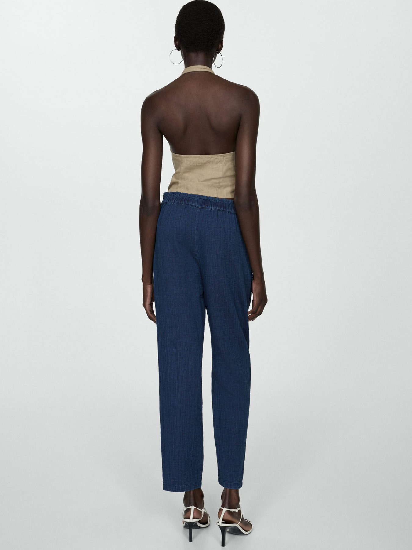 Повсякденні штани MANGO Indie модель 77050254_57 Фото