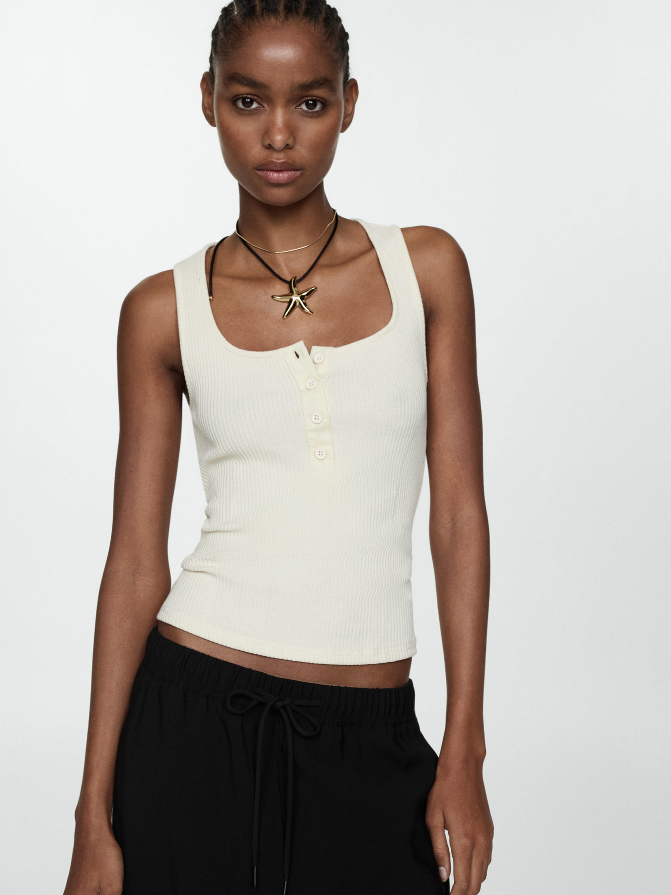 Повседневные штаны MANGO Fluido модель 77060350_99 Повседневные штаны MANGO Fluido модель 77060350_99 Фото