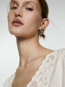 Платье мини MANGO Mini модель 77000358_5 Фото