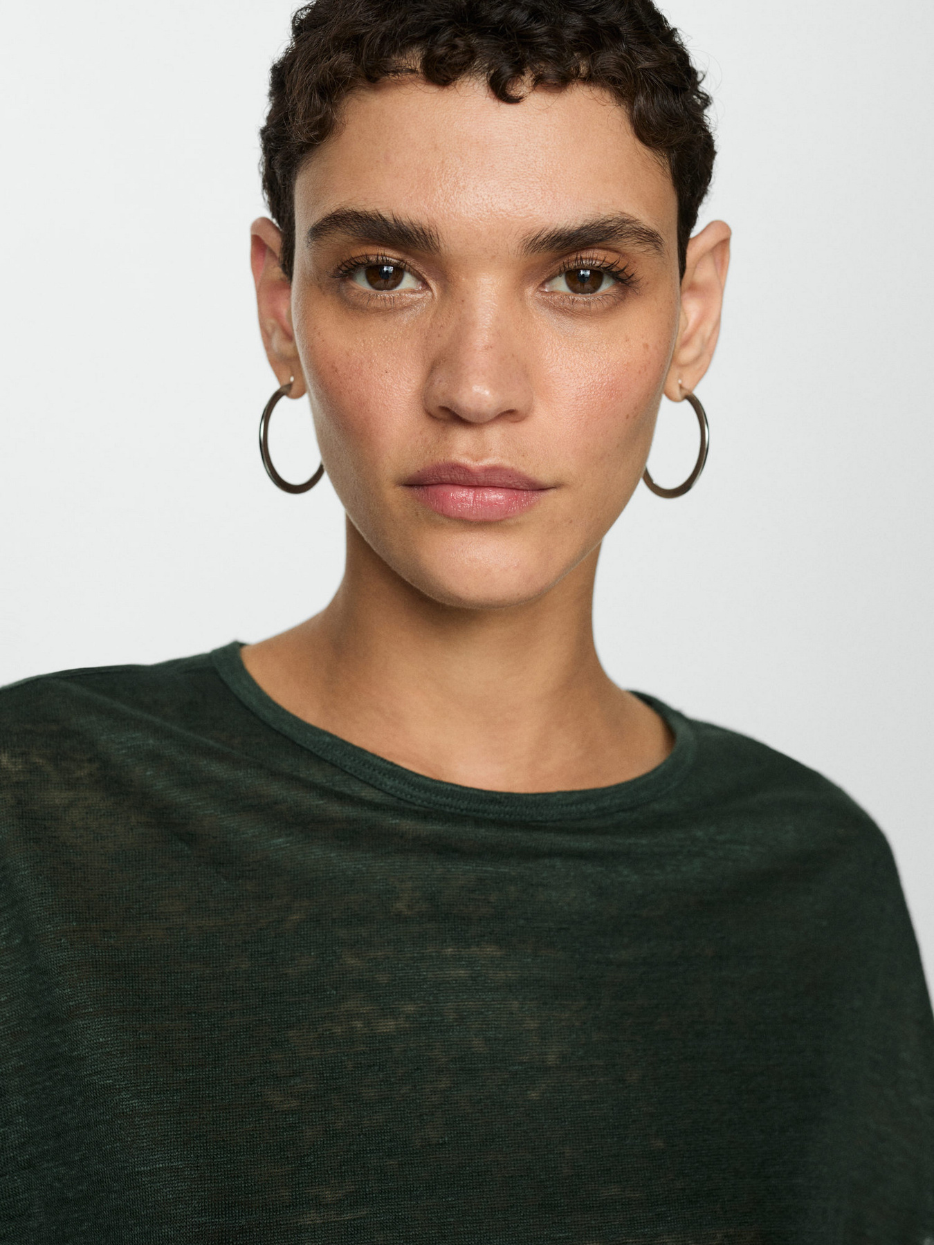 Футболка MANGO Lint модель 77000353_43 Фото