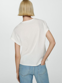 Футболка MANGO Ilustra модель 77010352_2 Футболка MANGO Ilustra модель 77010352_2 Фото