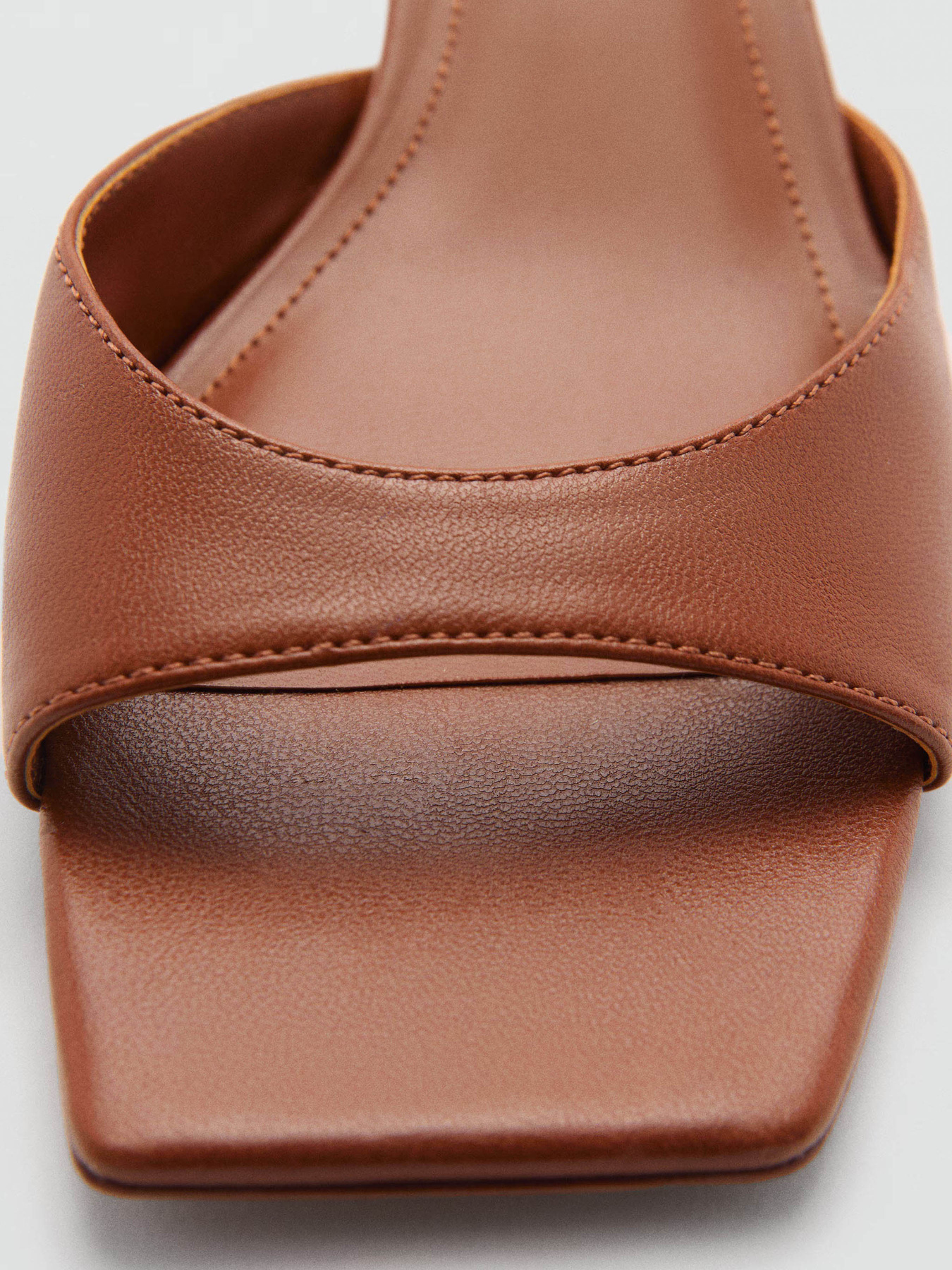 Мюлі MANGO Bibi модель 77010258_CU Фото