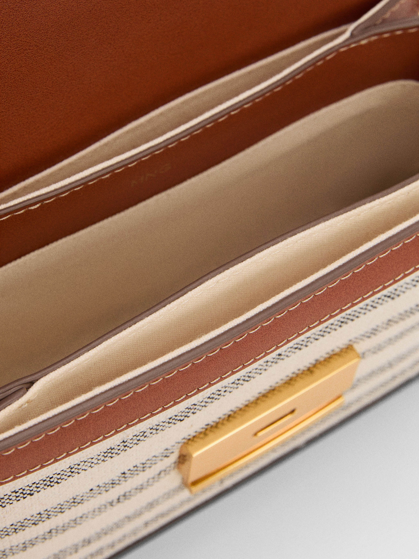 Крос-боді MANGO Stripes модель 77010265_CU Фото