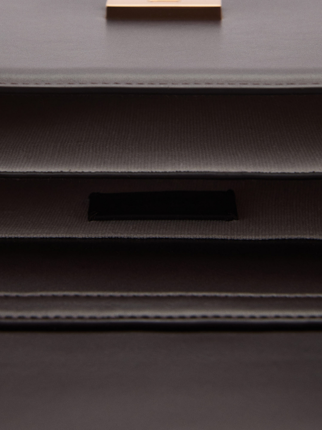 Крос-боді MANGO модель 77002010_32 Фото