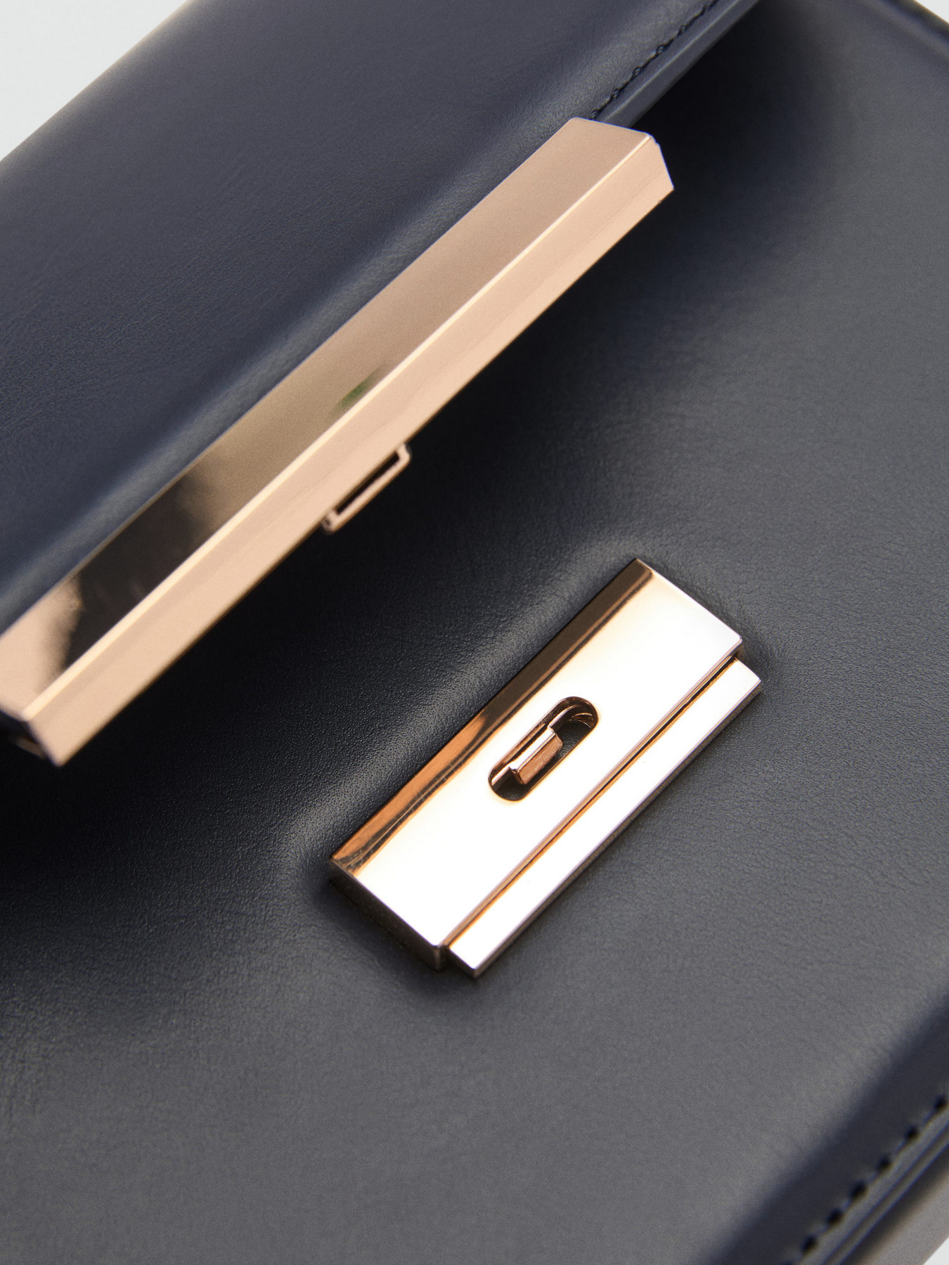 Кросс-боди MANGO модель 77002012_56 Фото