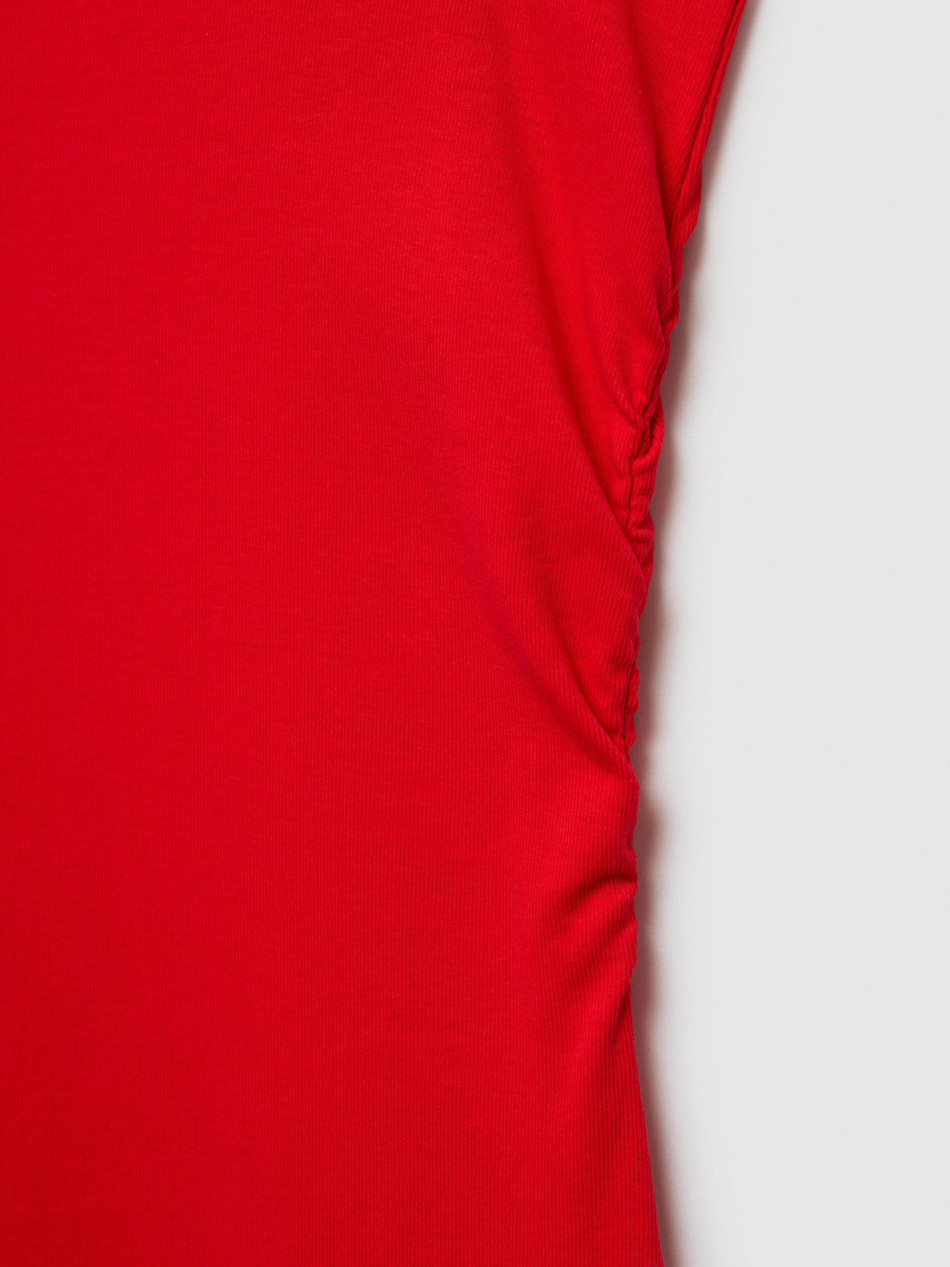 Платье миди MANGO модель 77022921_70 Платье миди MANGO модель 77022921_70 Фото