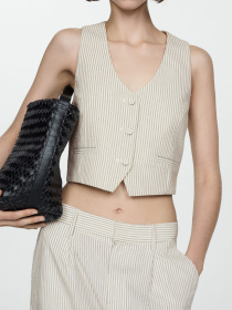 Классический жилет MANGO модель 77080357_5 Классический жилет MANGO модель 77080357_5 Фото