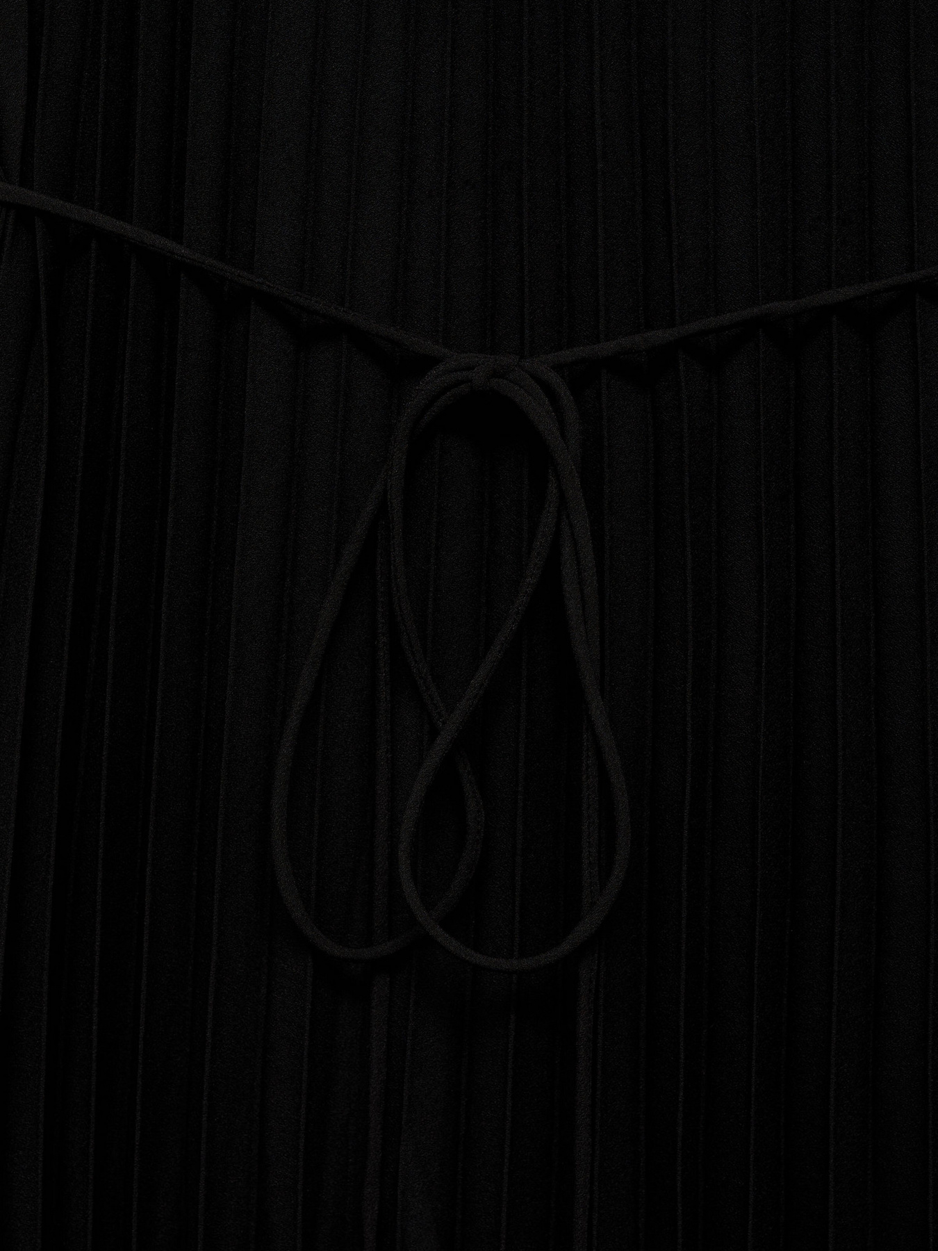 Платье миди MANGO модель 77070342_99 Фото