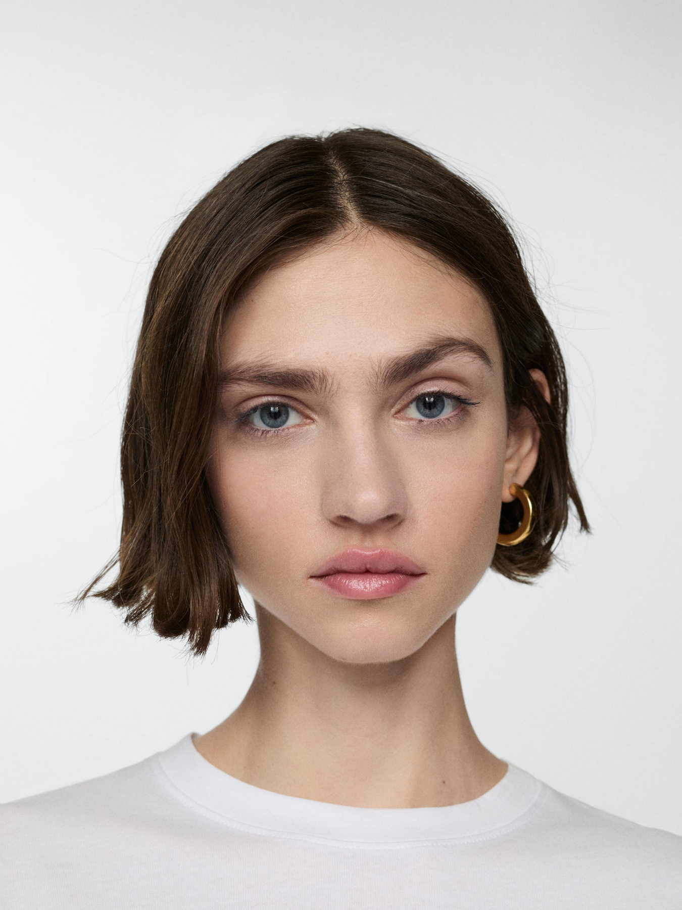 Футболка MANGO модель 77030581_1 Футболка MANGO модель 77030581_1 Фото