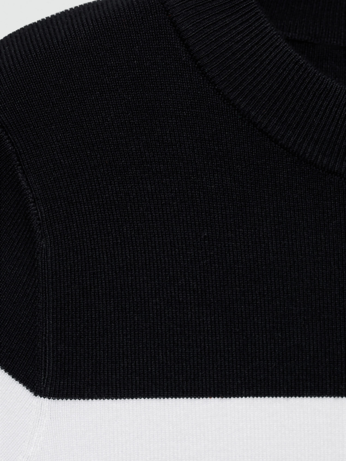 Футболка MANGO модель 77012920_99 Фото