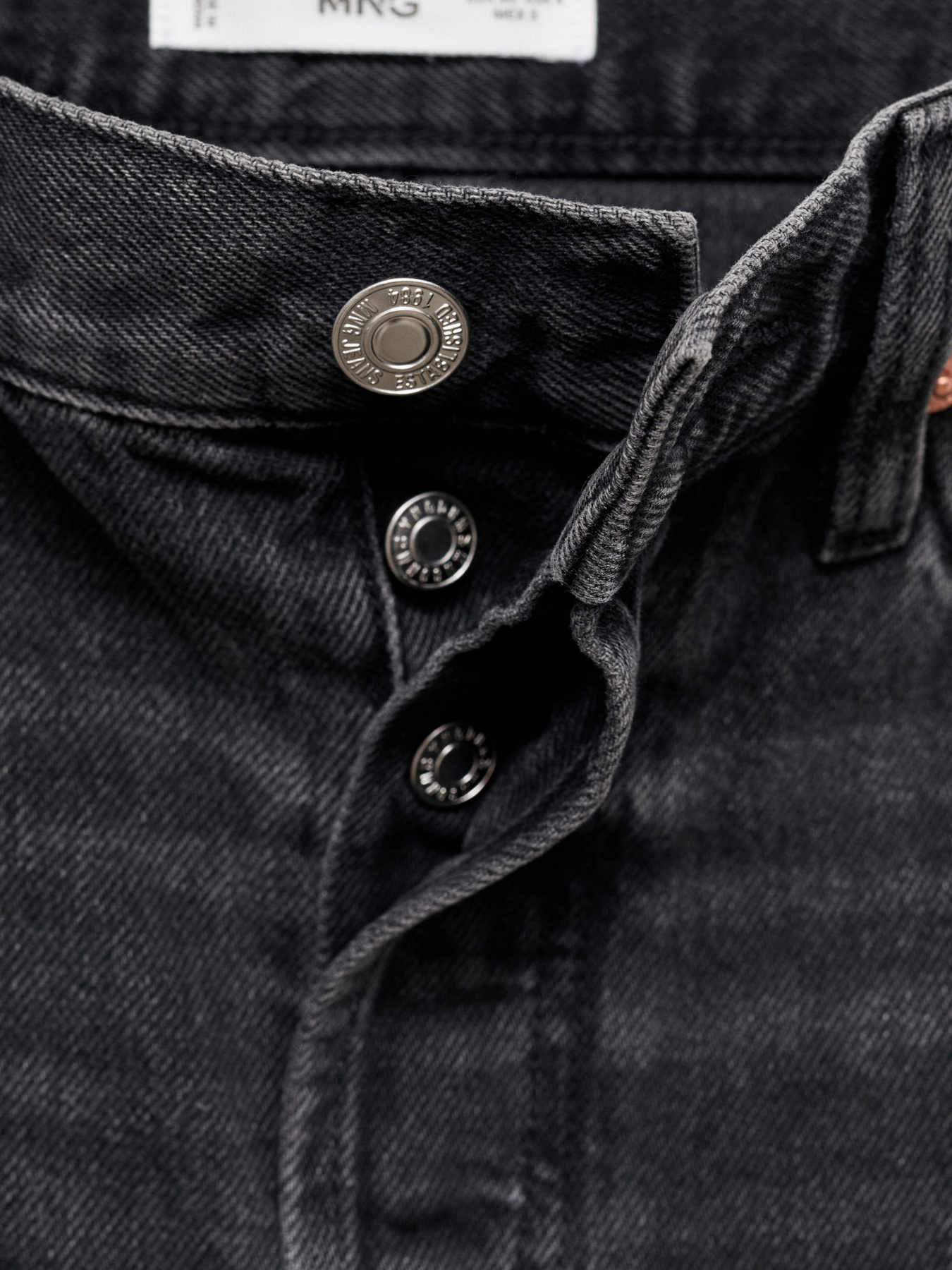 Шорти джинсові MANGO модель 77020333_TN Фото