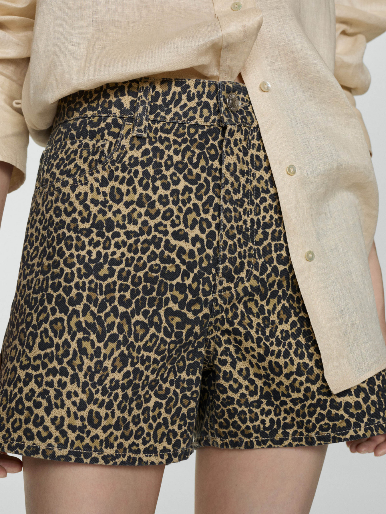 Повсякденні шорти MANGO модель 77040388_30 Фото