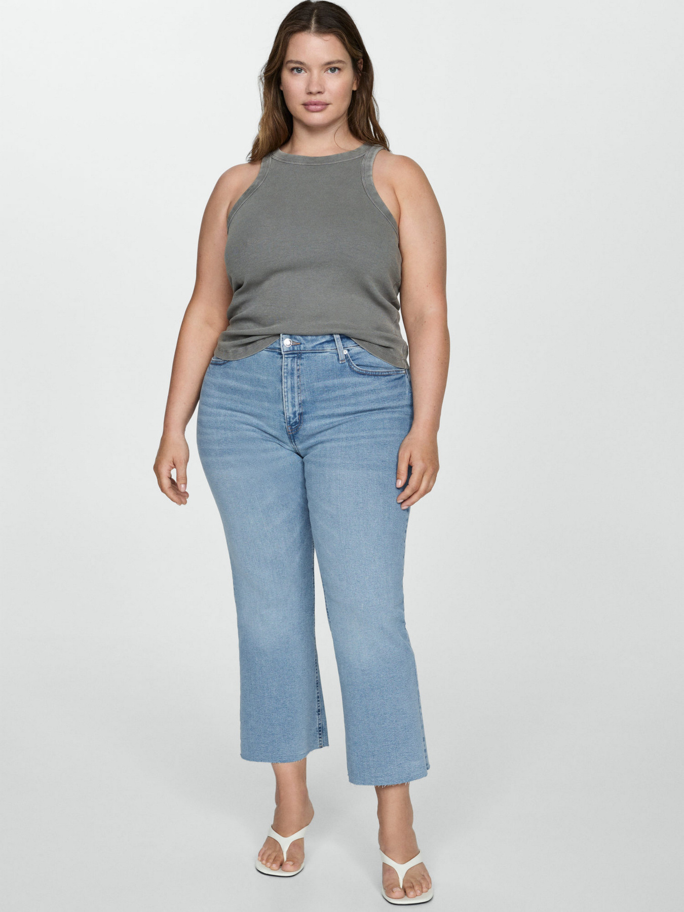 Джинси кльош MANGO модель 77003276_TM Фото