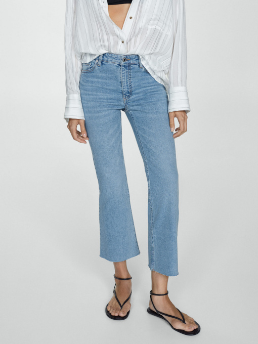 Джинси кльош MANGO модель 77003276_TM Фото