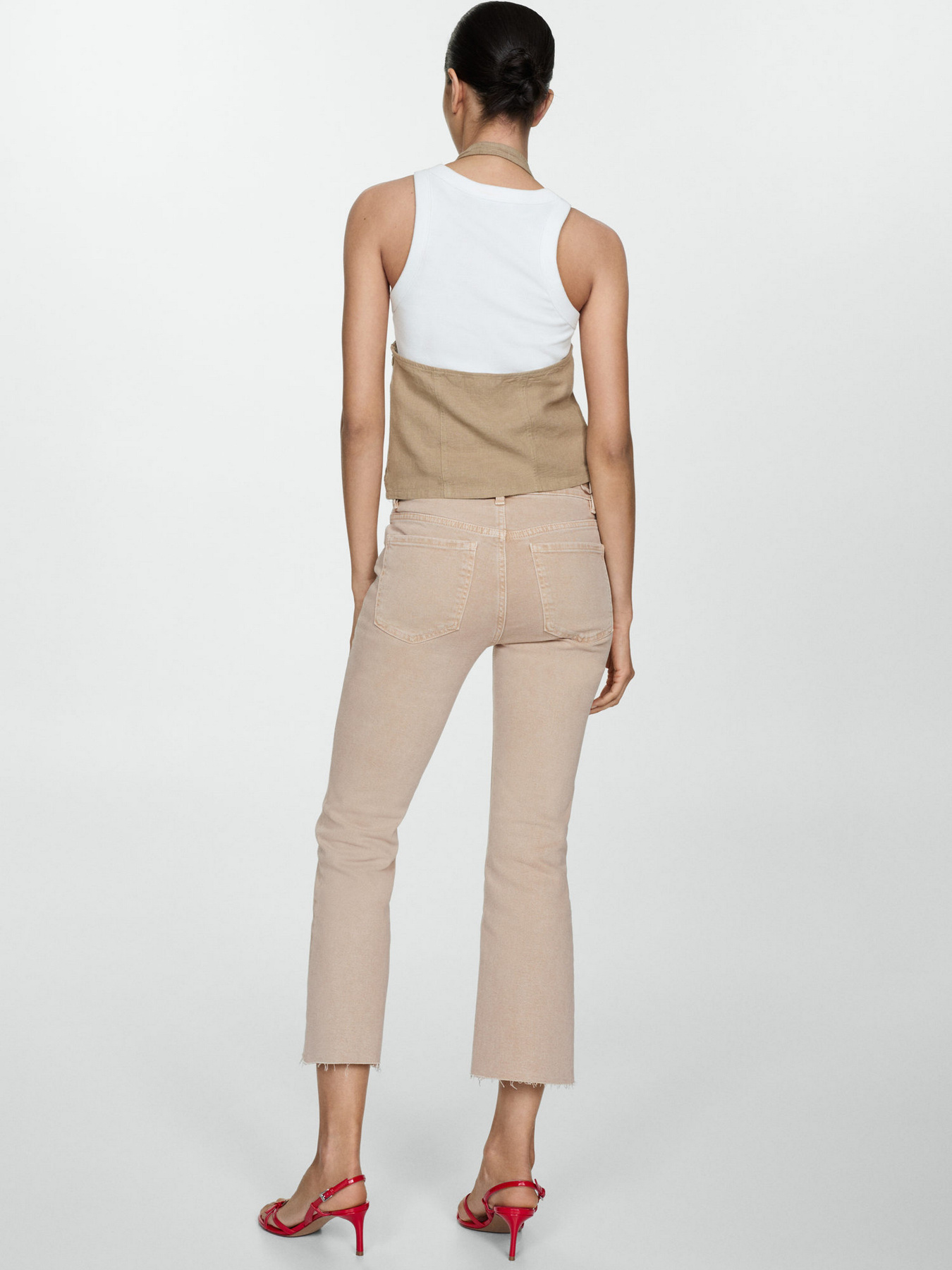 Расклешенные джинсы MANGO модель 77022916_7 Расклешенные джинсы MANGO модель 77022916_7 Фото