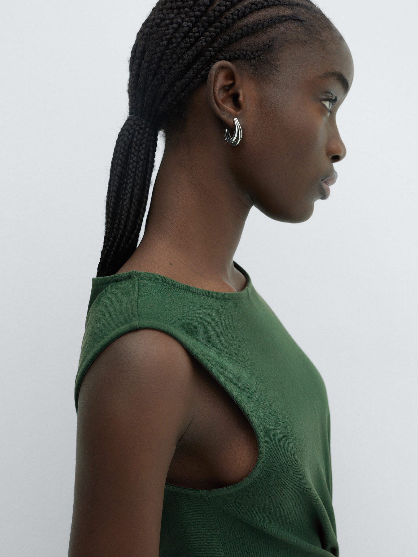 Сукня міді MANGO модель 77000368_43 Фото