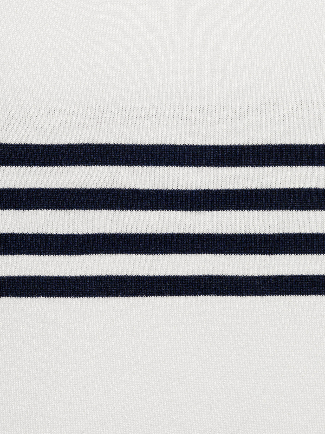 Футболка MANGO модель 77095637_5 Футболка MANGO модель 77095637_5 Фото