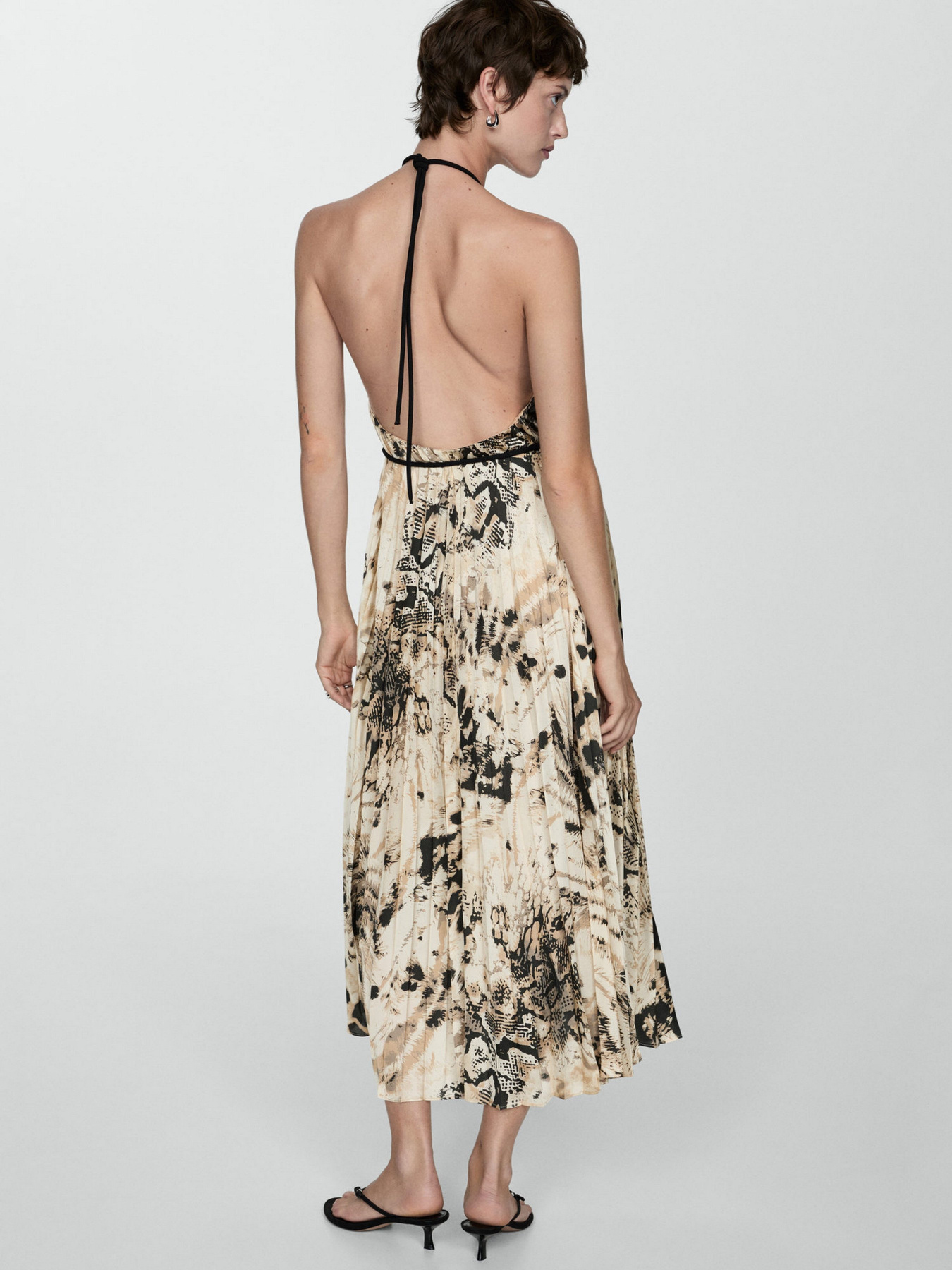 Платье миди MANGO модель 77093294_5 Платье миди MANGO модель 77093294_5 Фото