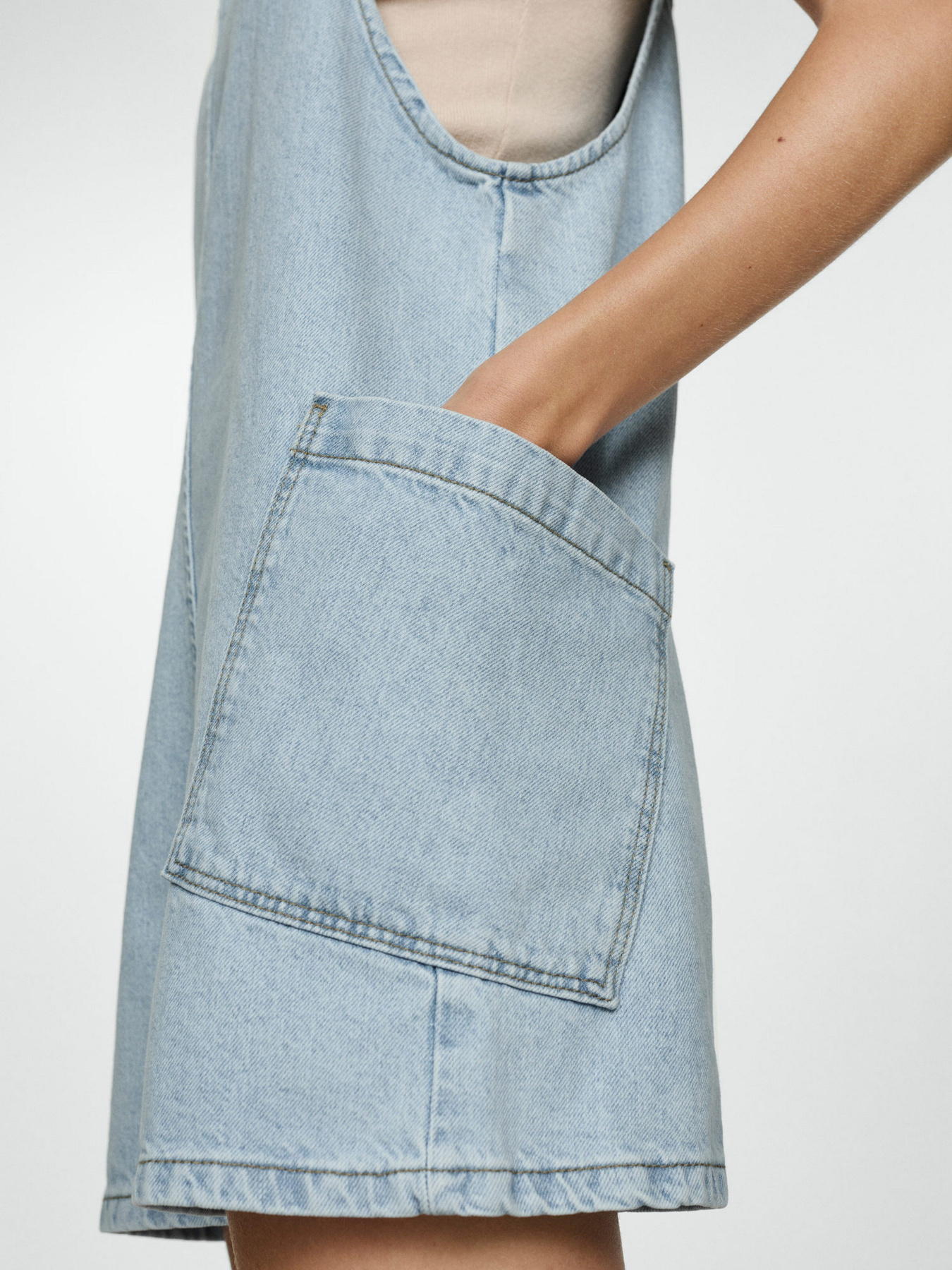 Джинсовый комбинезон MANGO модель 77091507_TC Фото