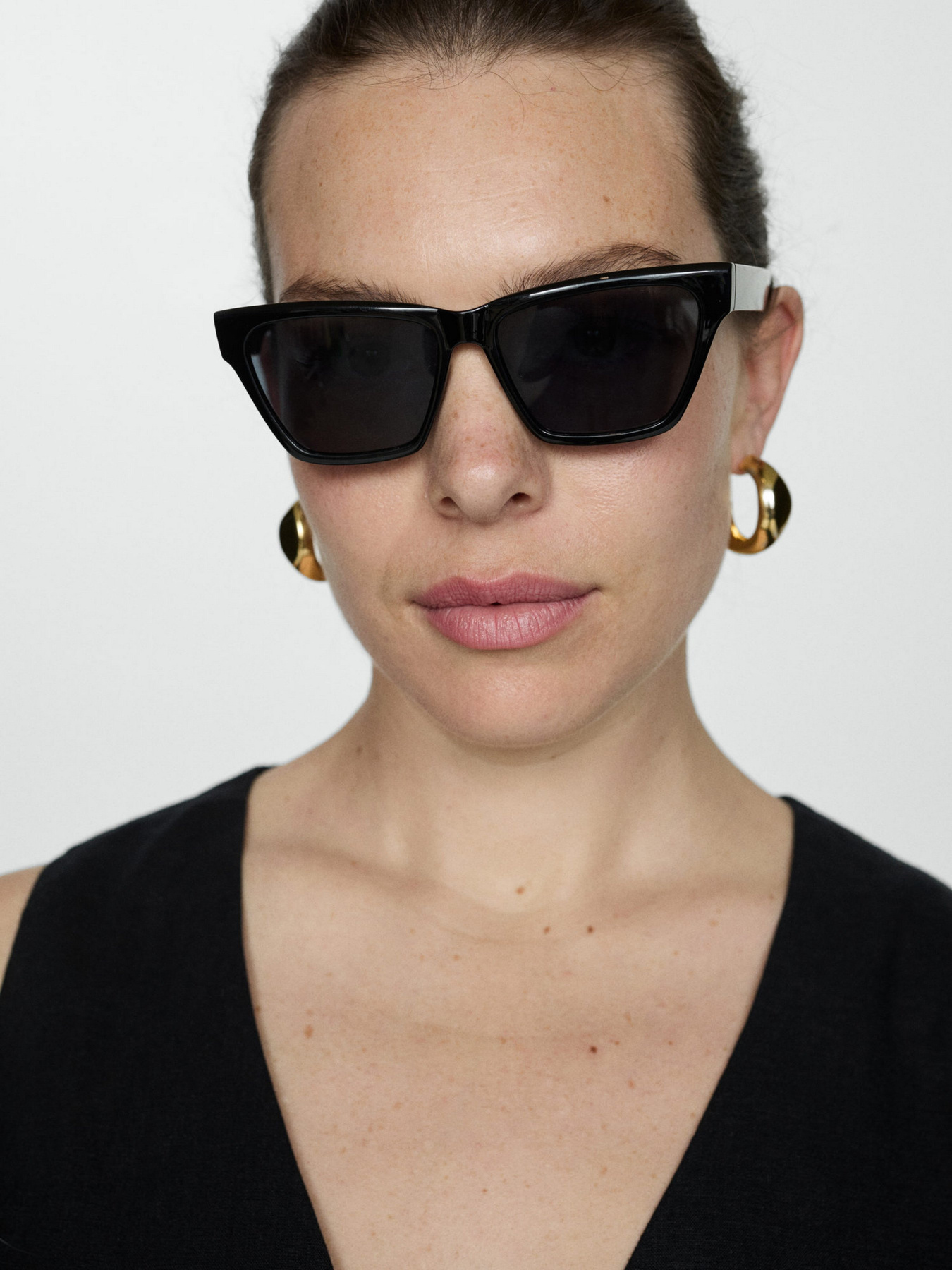 Платье мини MANGO модель 77042925_99 Фото