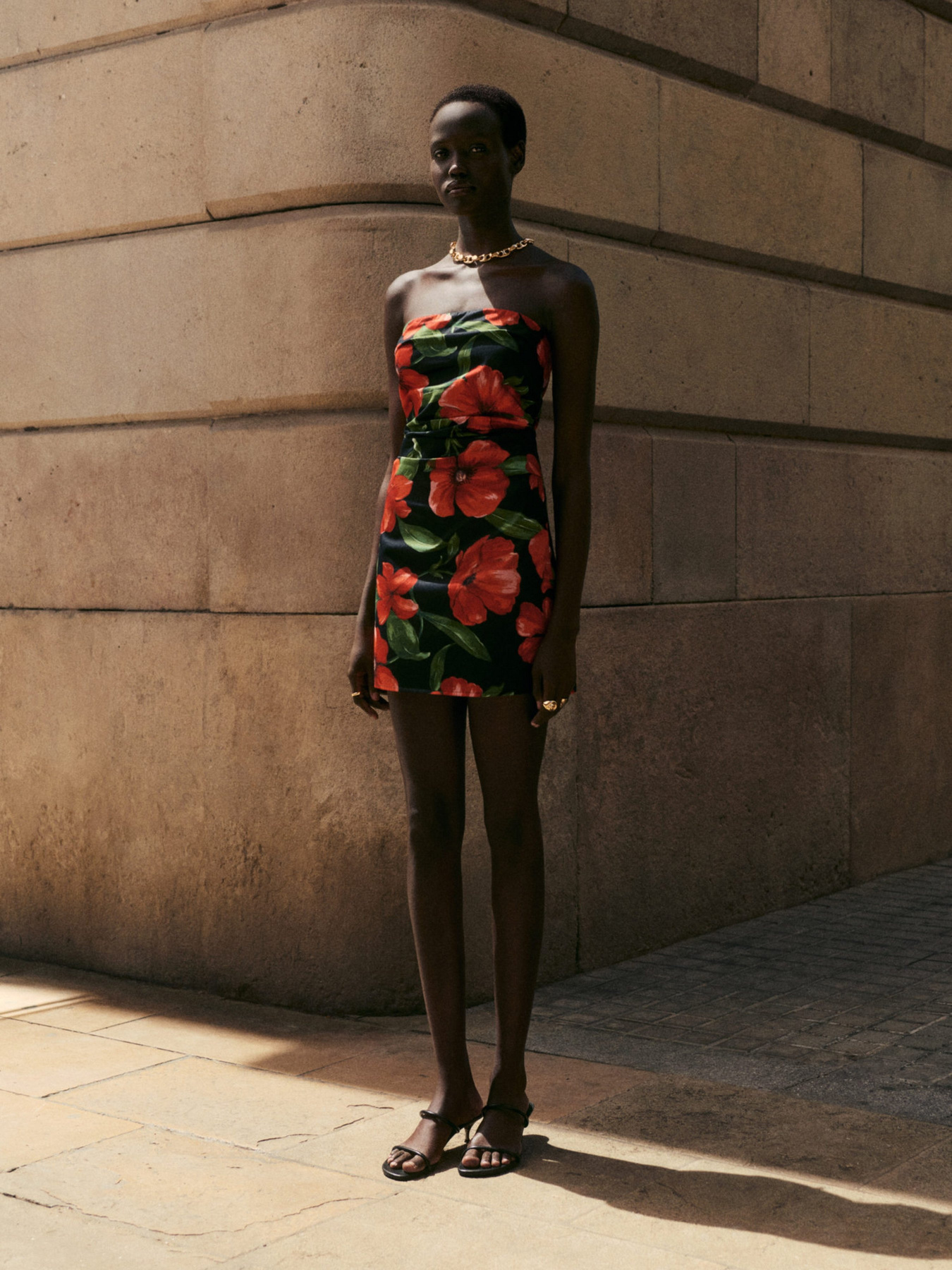 Платье мини MANGO модель 77082924_99 Фото