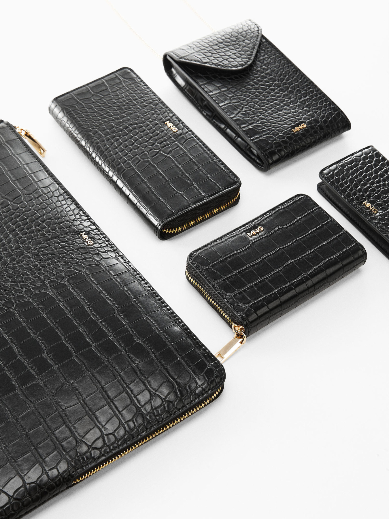 Чехол для смартфона MANGO Leonor модель 77081014_99 Фото