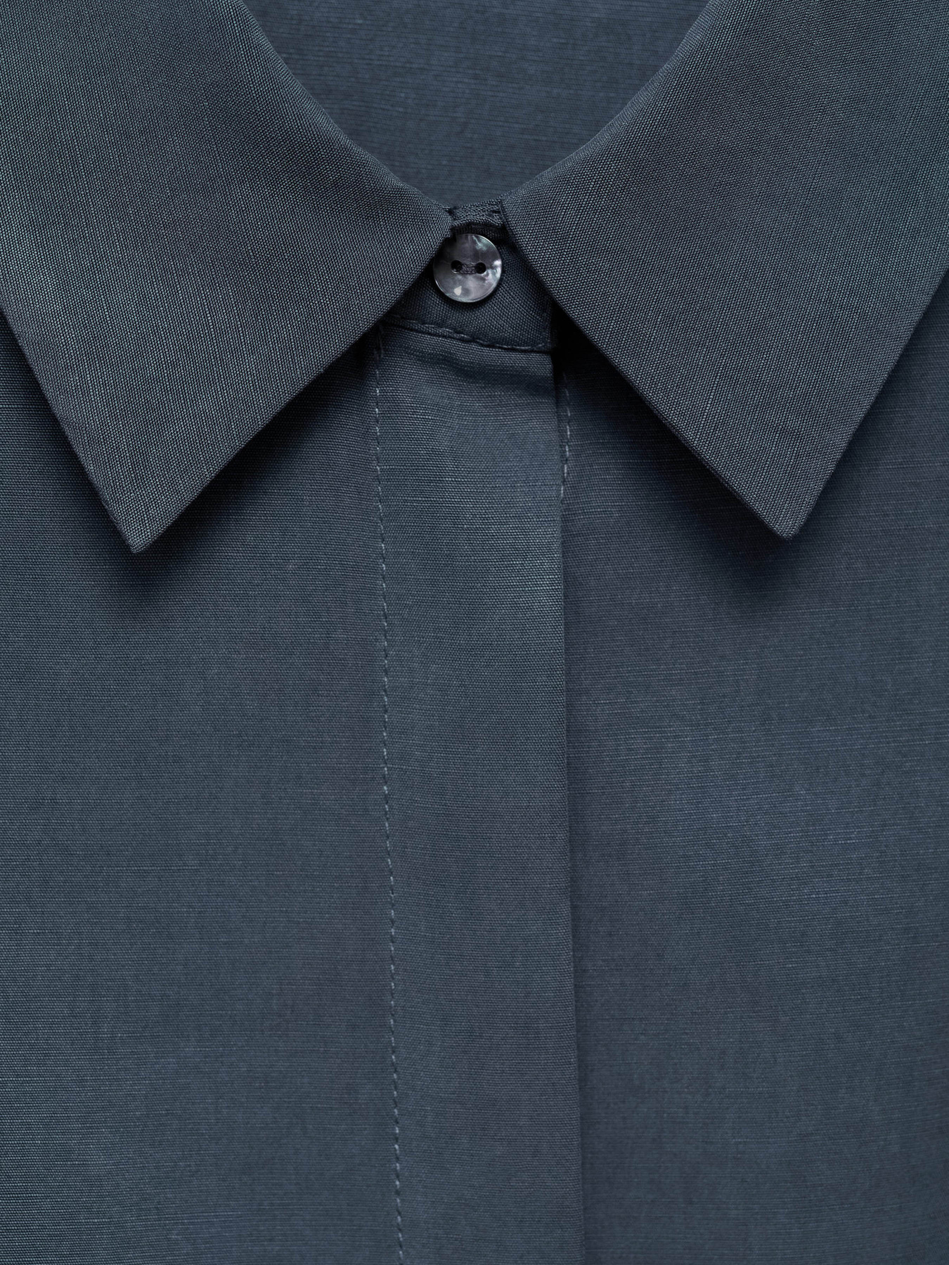 Платье миди MANGO модель 77013273_95 Платье миди MANGO модель 77013273_95 Фото