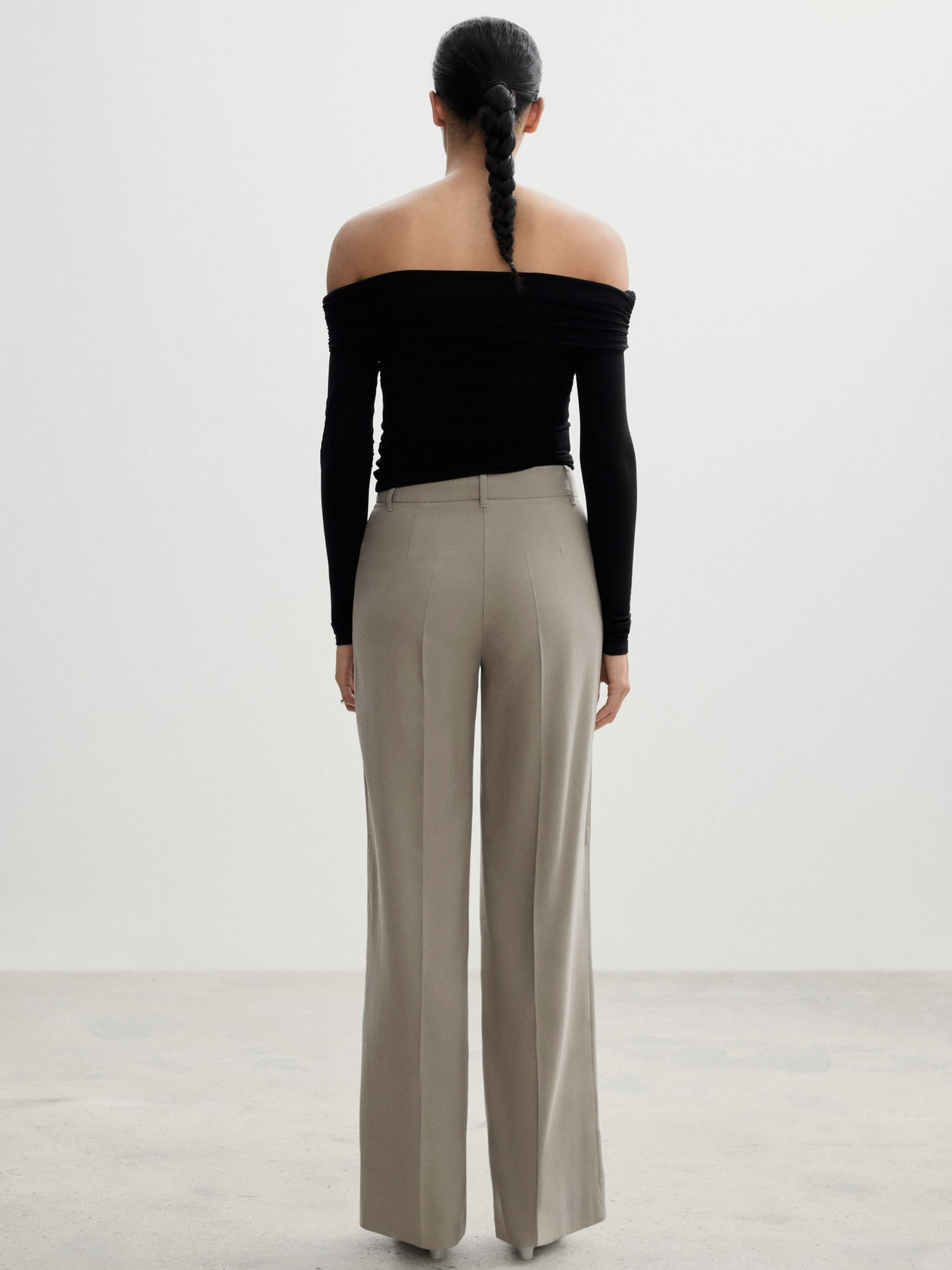 Класичні штани MANGO модель 77020374_92 Класичні штани MANGO модель 77020374_92 Фото