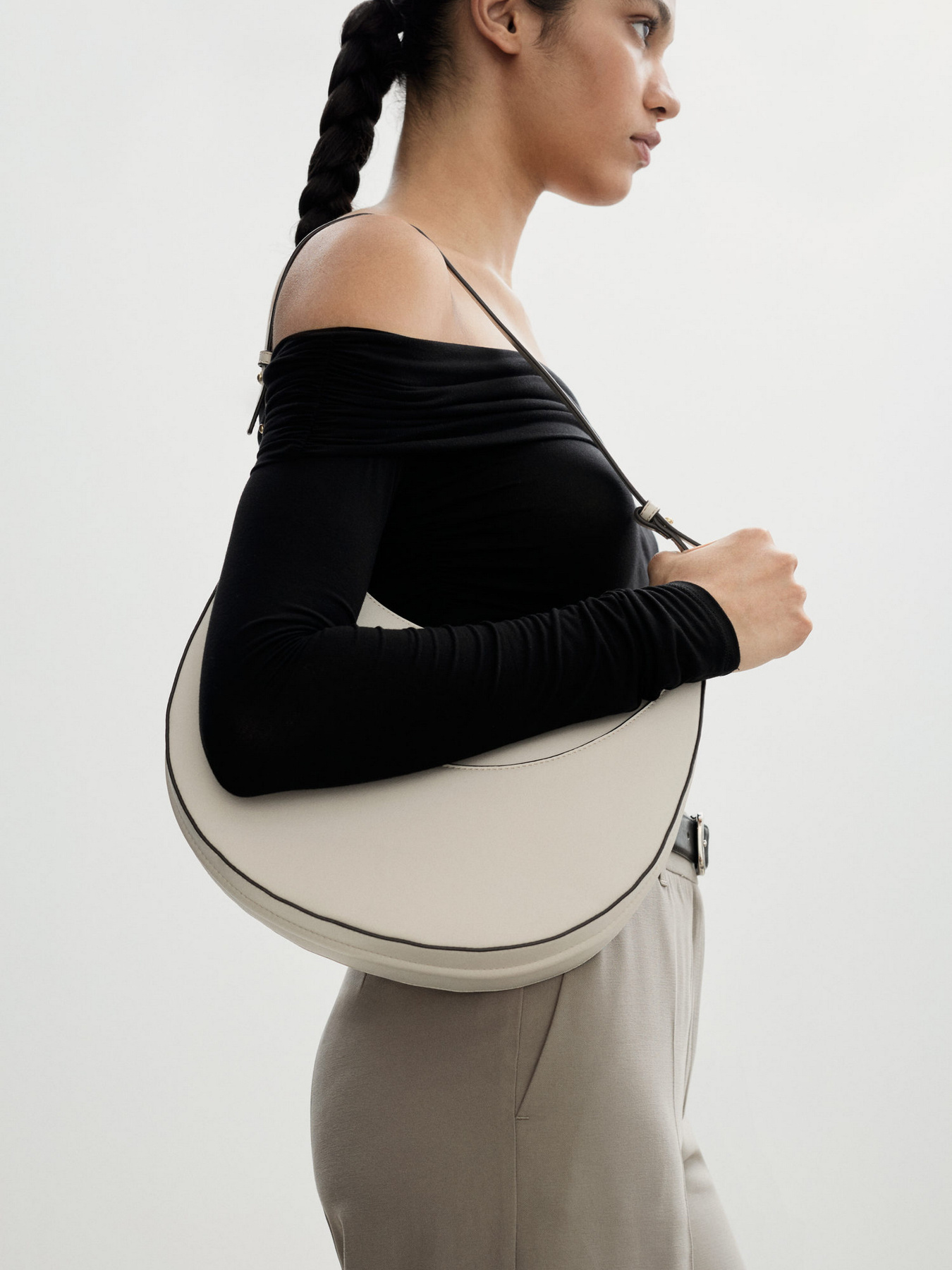 Класичні штани MANGO модель 77020374_92 Класичні штани MANGO модель 77020374_92 Фото