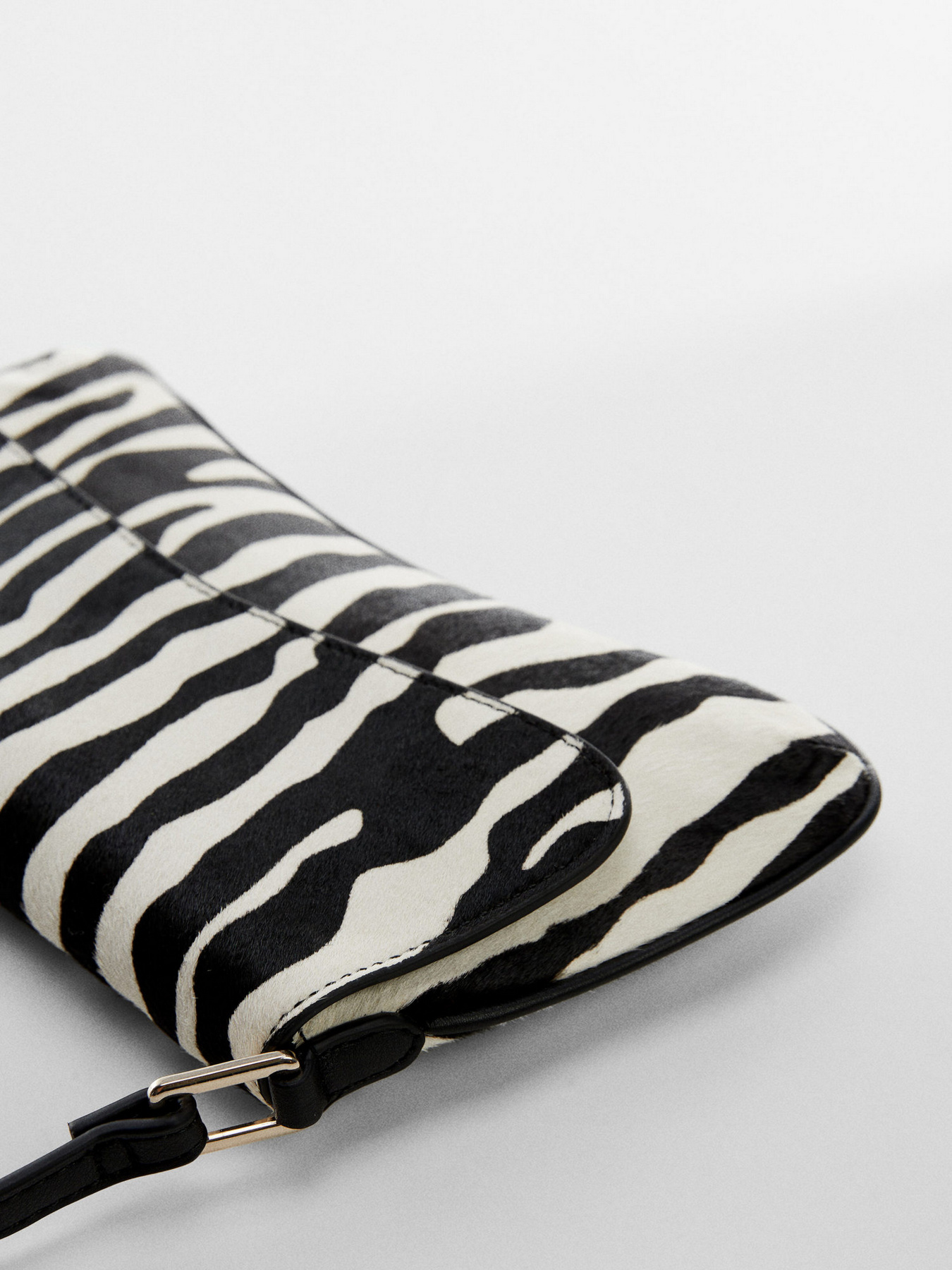 Хобо MANGO Wavy модель 57044776_99 Фото