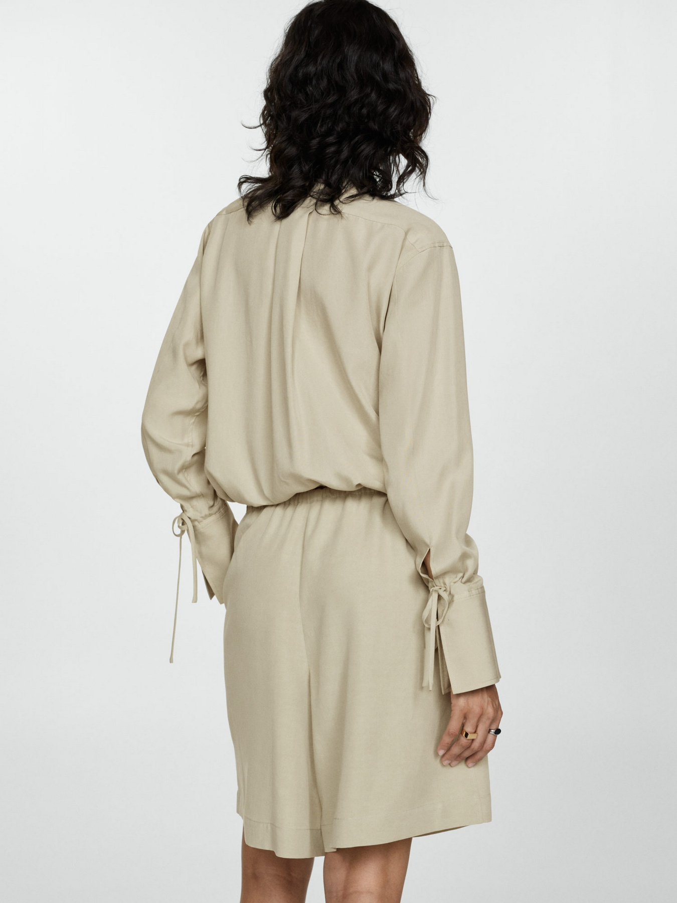 Повседневные шорты MANGO модель 77023266_43 Фото