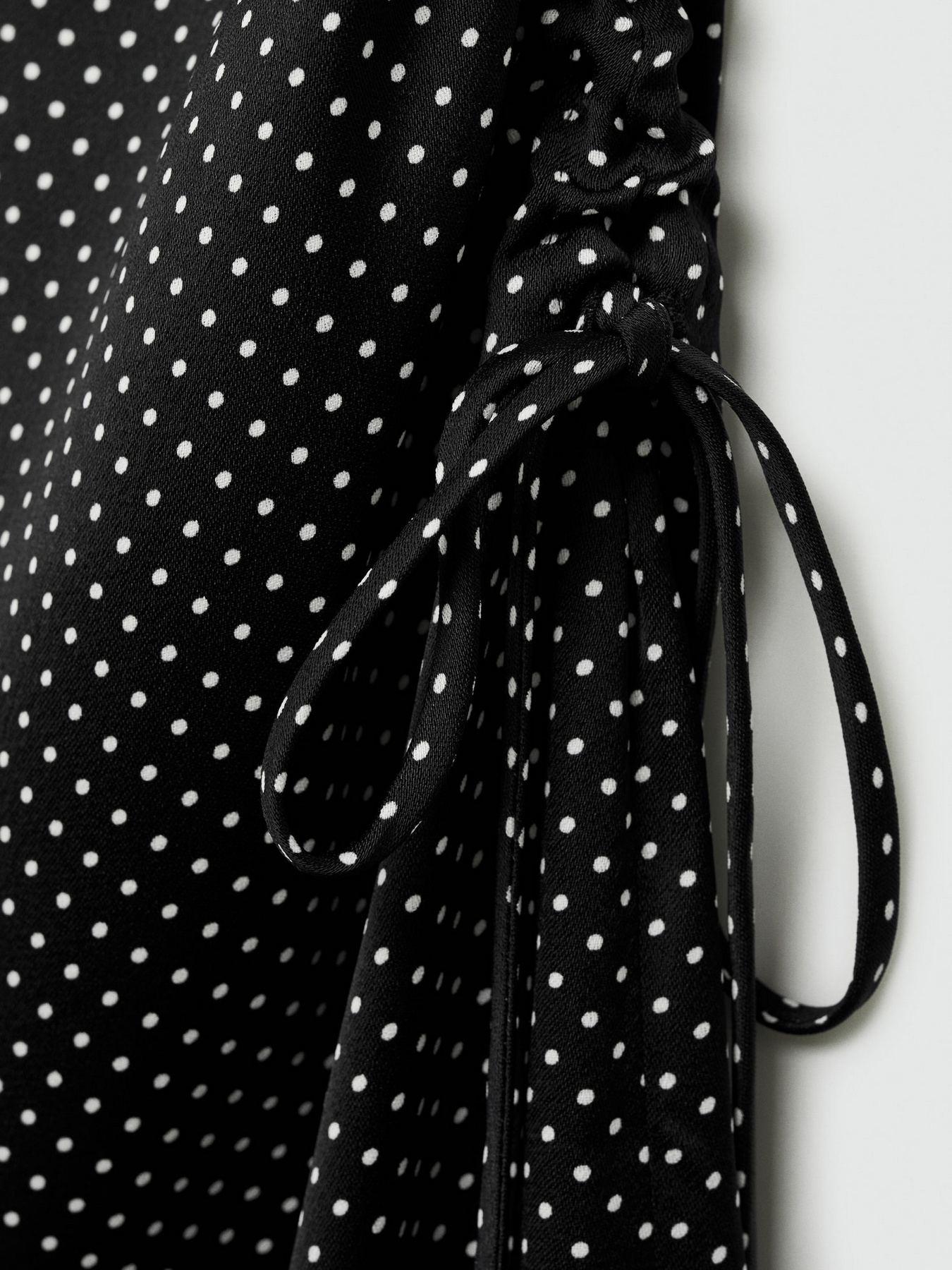 Сукня міді MANGO модель 77024074_99 Фото