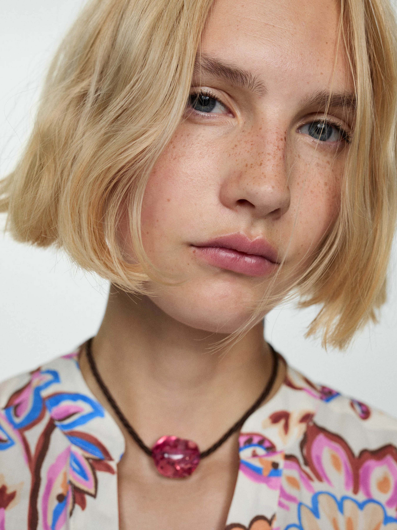 Платье миди MANGO модель 77032924_5 Платье миди MANGO модель 77032924_5 Фото