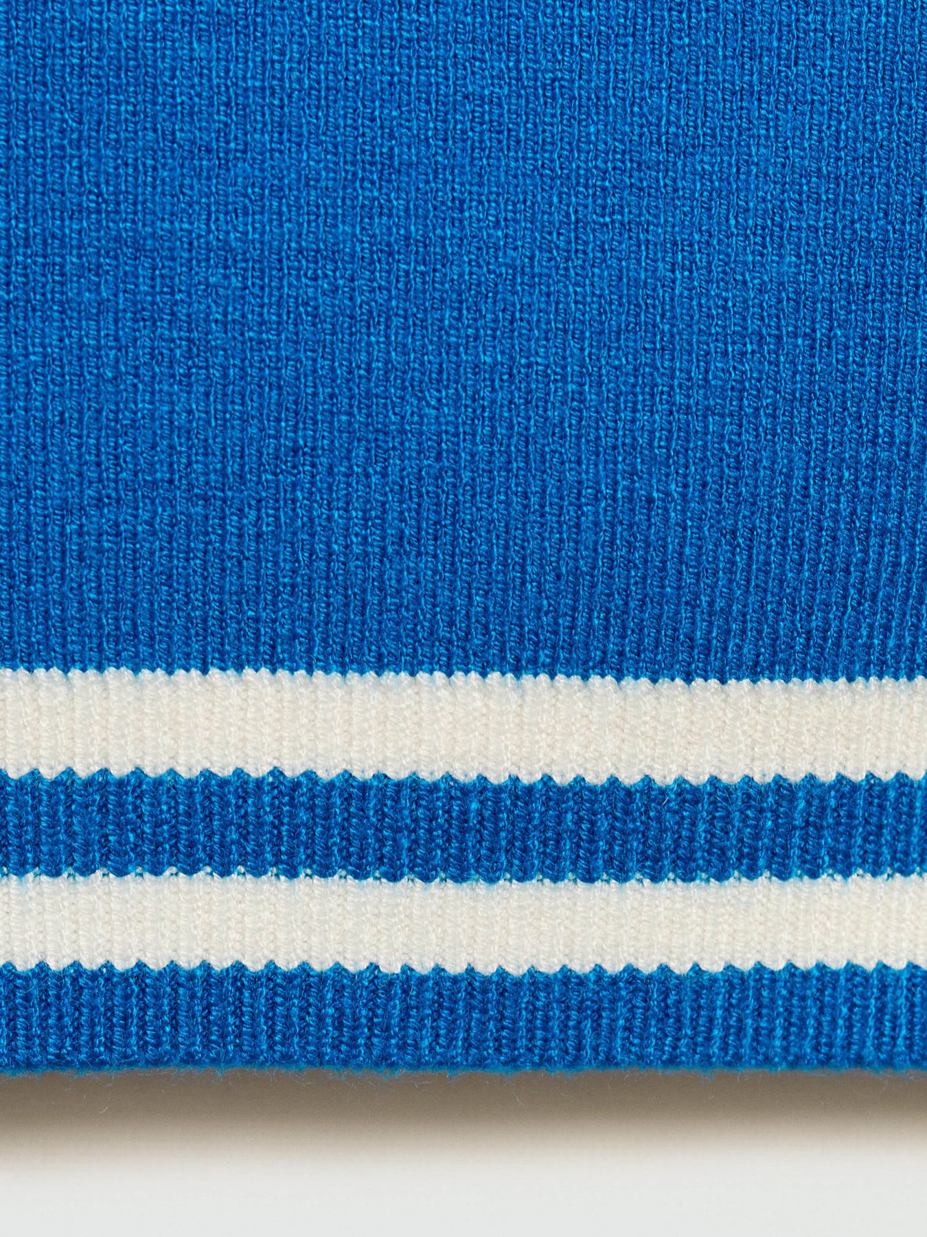 Топ MANGO модель 77052917_53 Фото