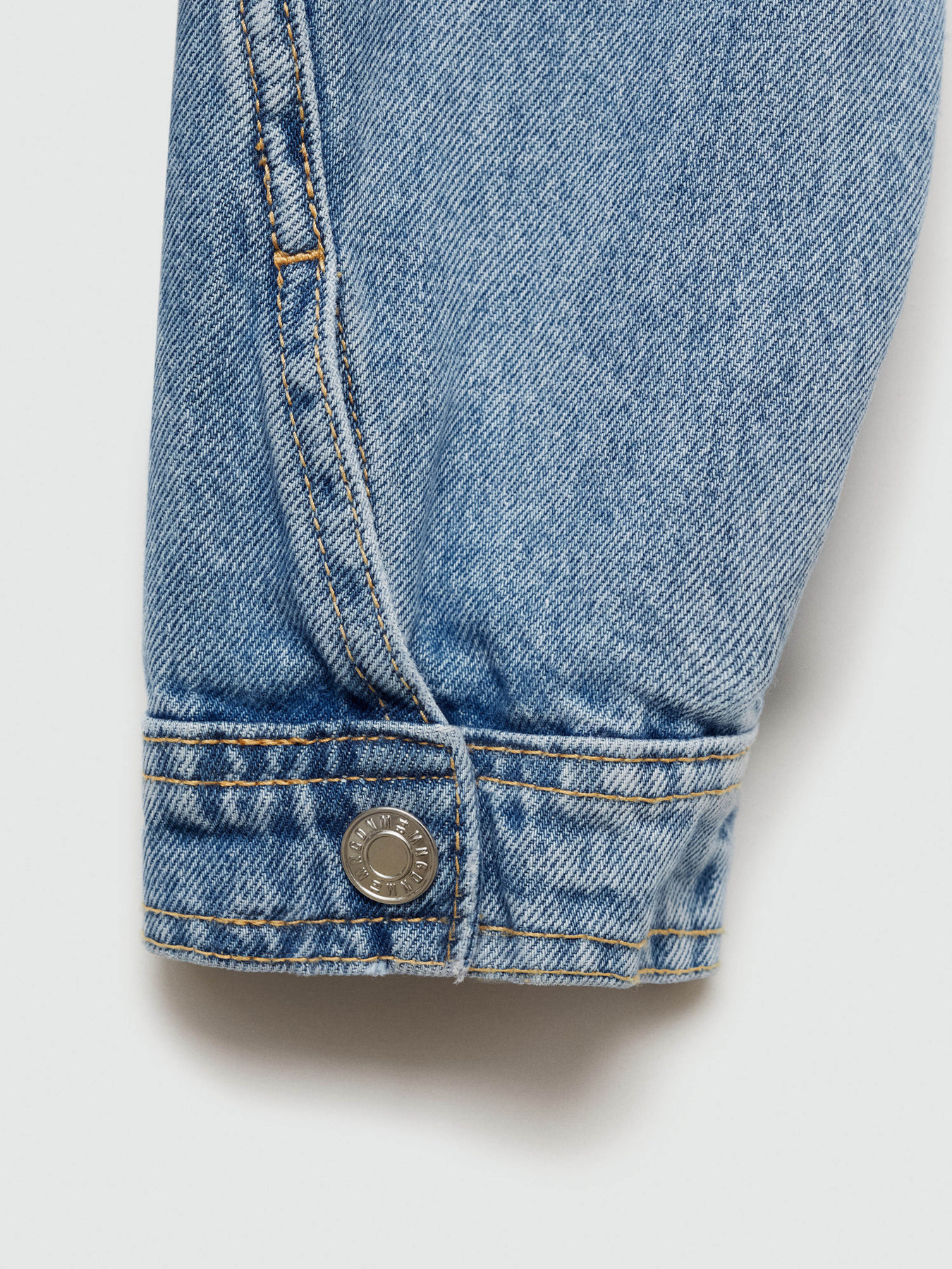 Джинсовая куртка MANGO модель 77060355_TM Фото