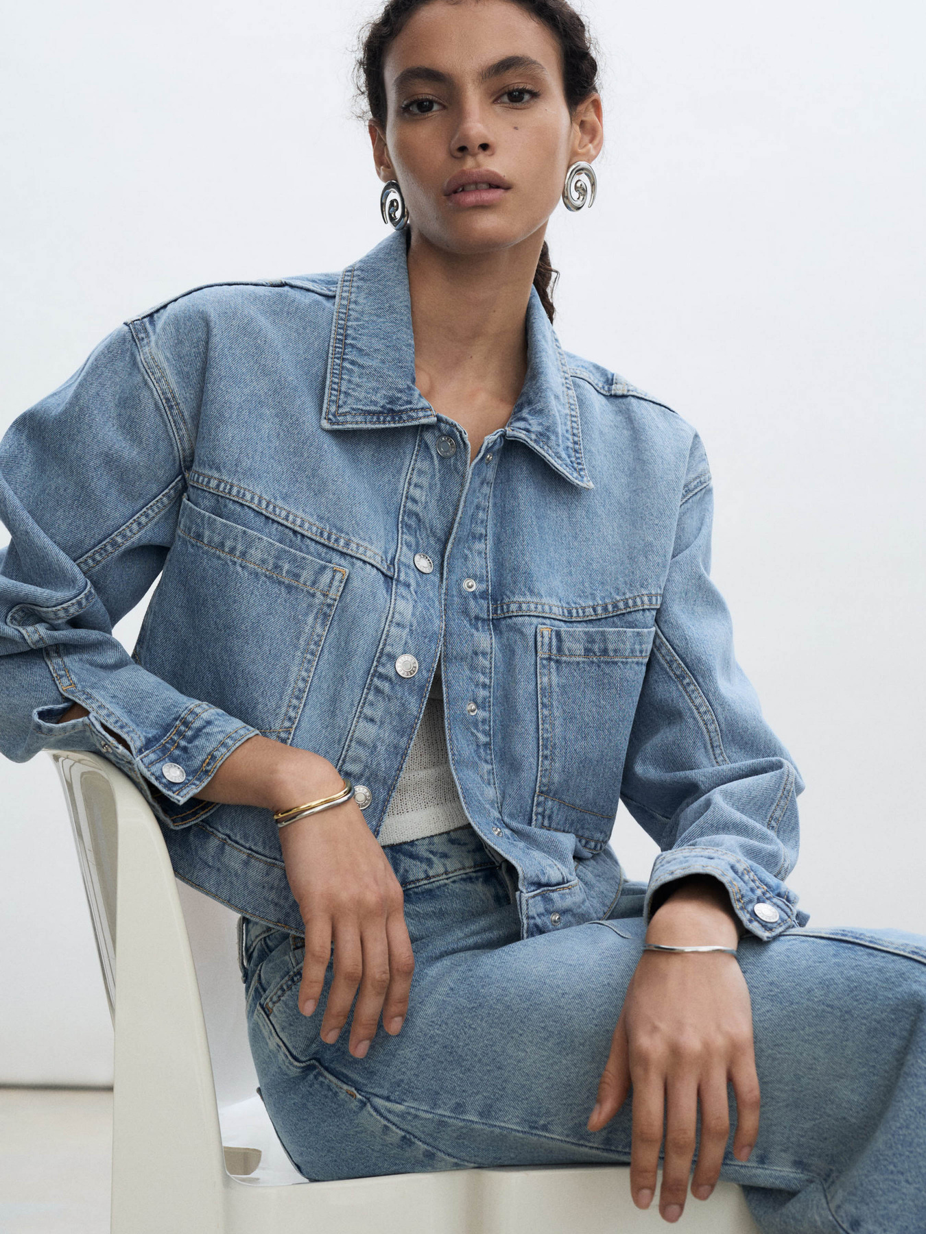 Джинсовая куртка MANGO модель 77060355_TM Фото