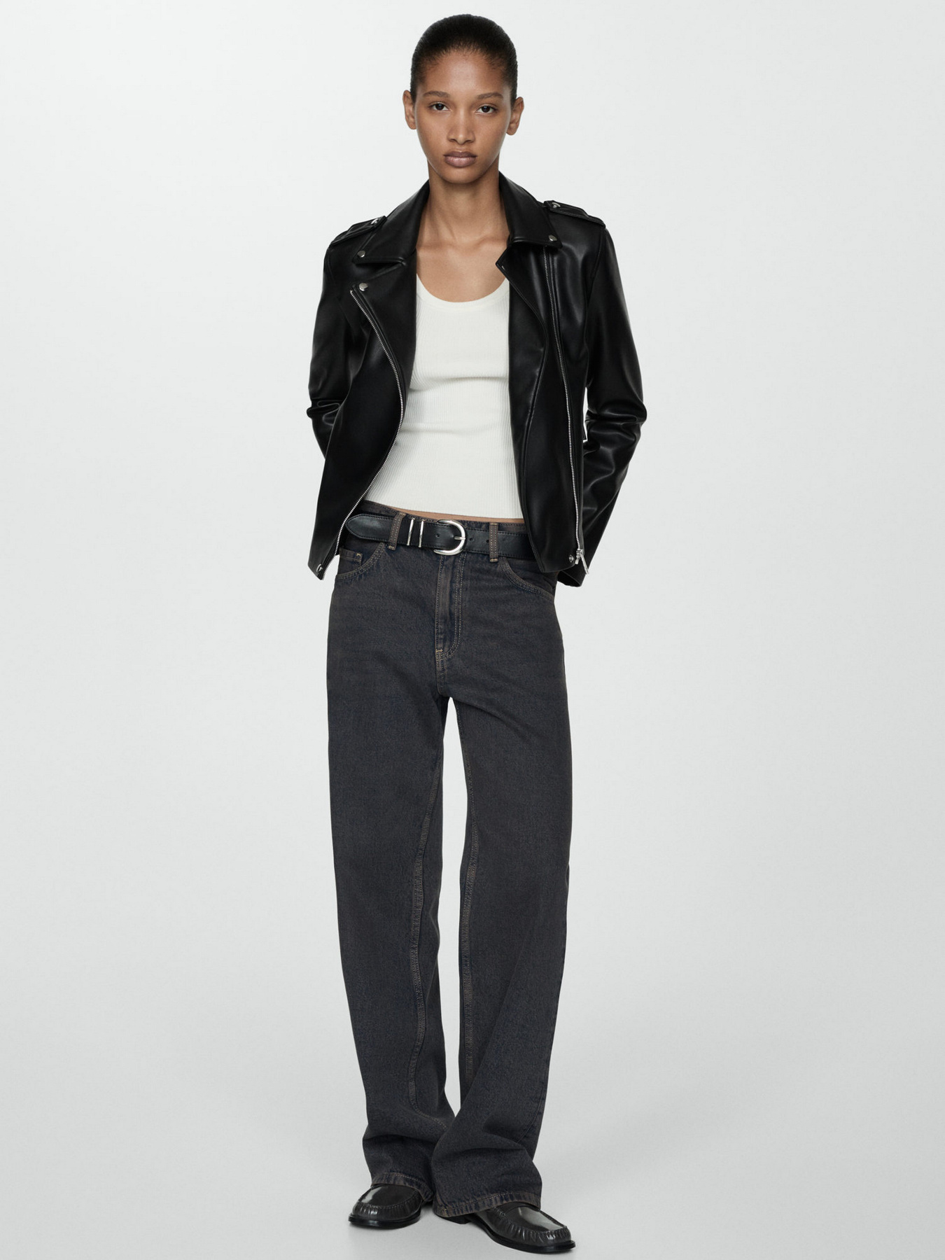 Шкіряна куртка MANGO модель 77064057_99 Фото