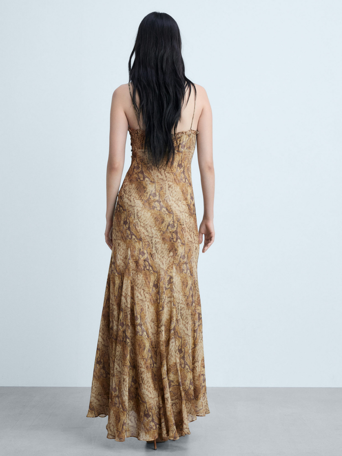 Платье макси MANGO модель 77064796_30 Платье макси MANGO модель 77064796_30 Фото