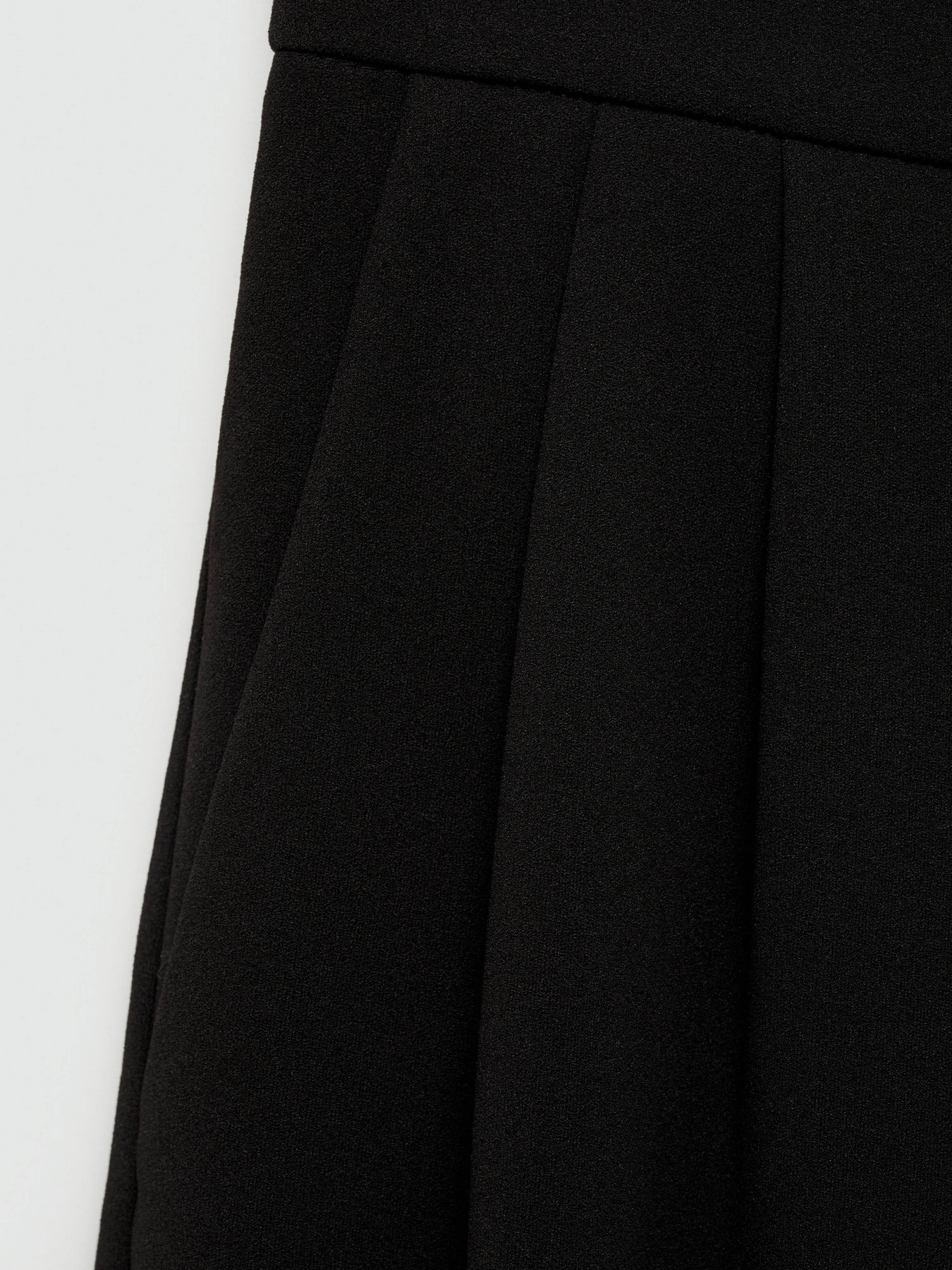 Шорти MANGO модель 77074050_99 Фото