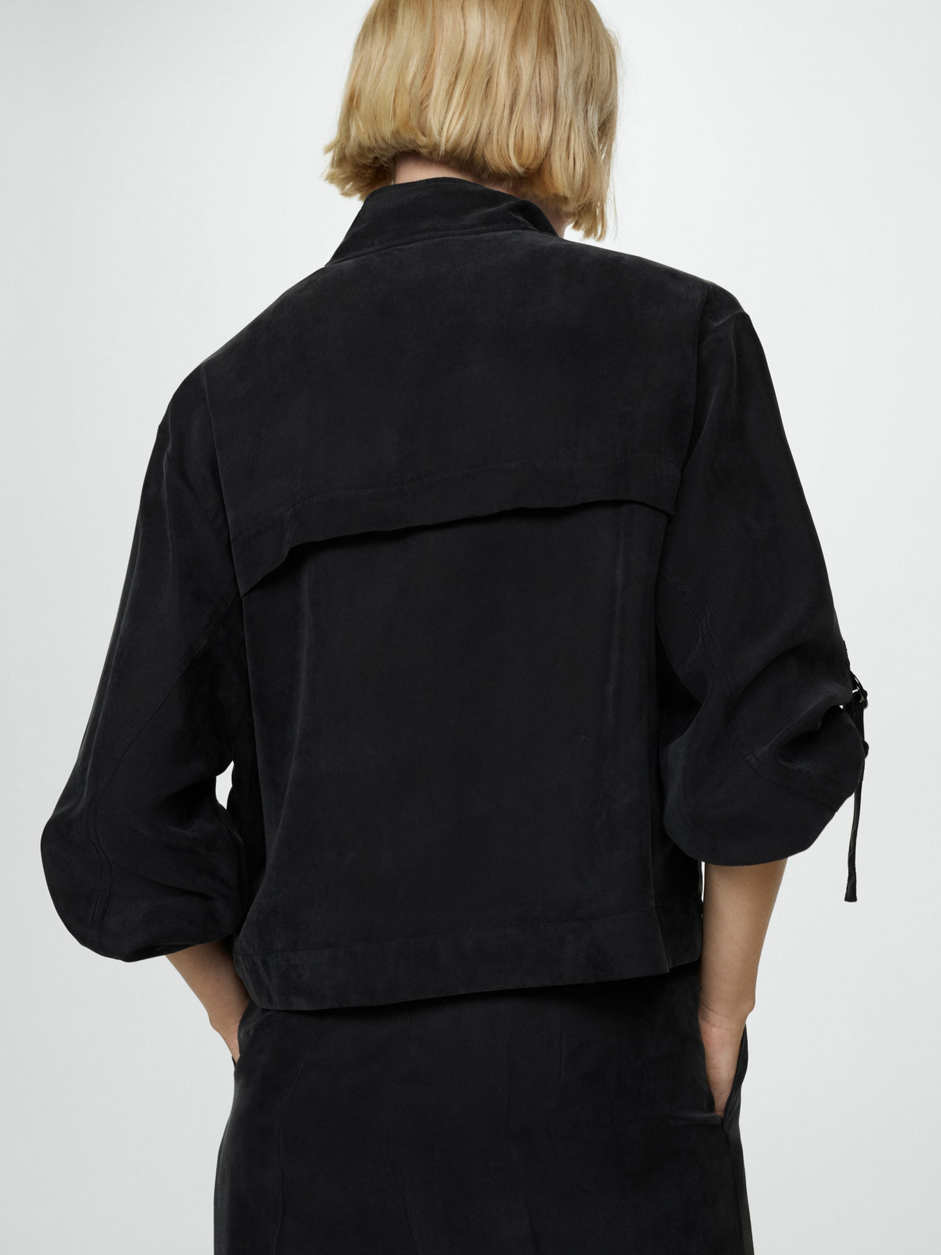 Жакет MANGO модель 77092915_99 Жакет MANGO модель 77092915_99 Фото