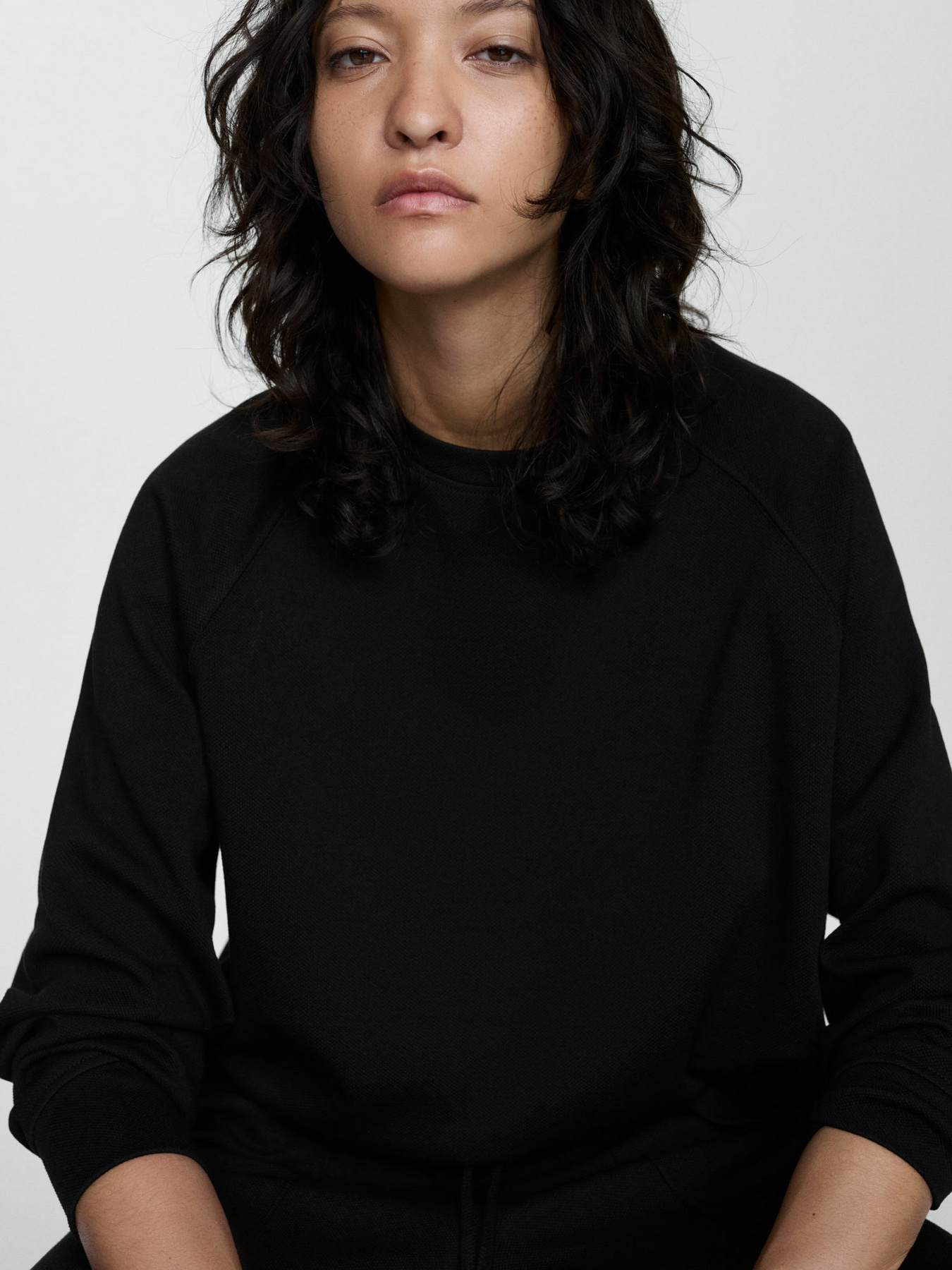 Свитшот MANGO модель 77094014_99 Фото