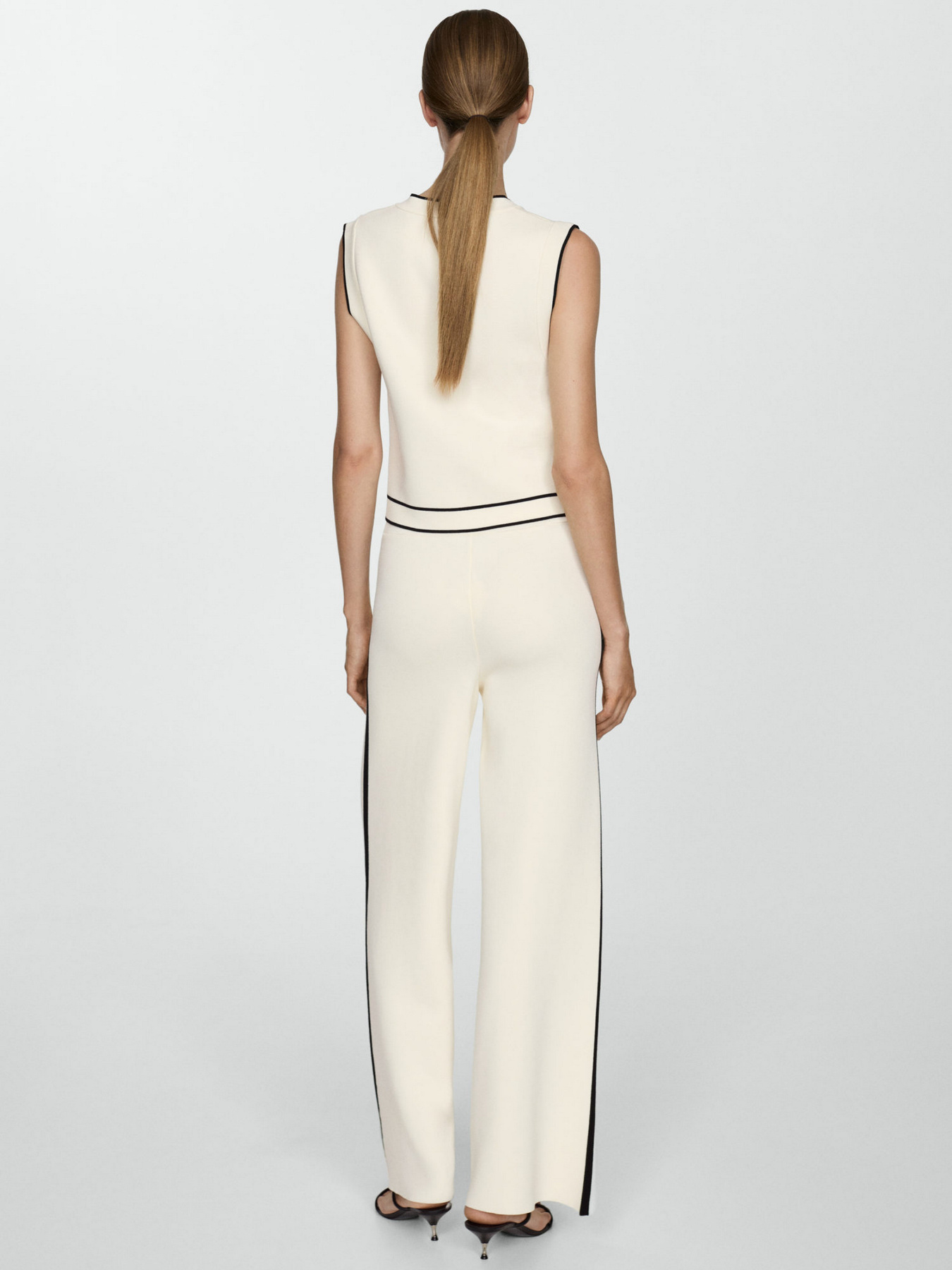 Жилет класичний MANGO модель 77094056_5 Фото