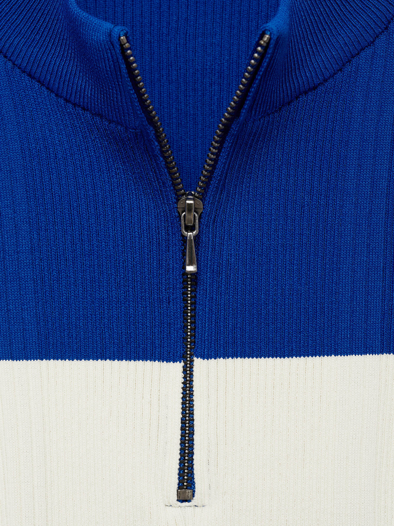 Топ MANGO Модель 77094773_53 Фото