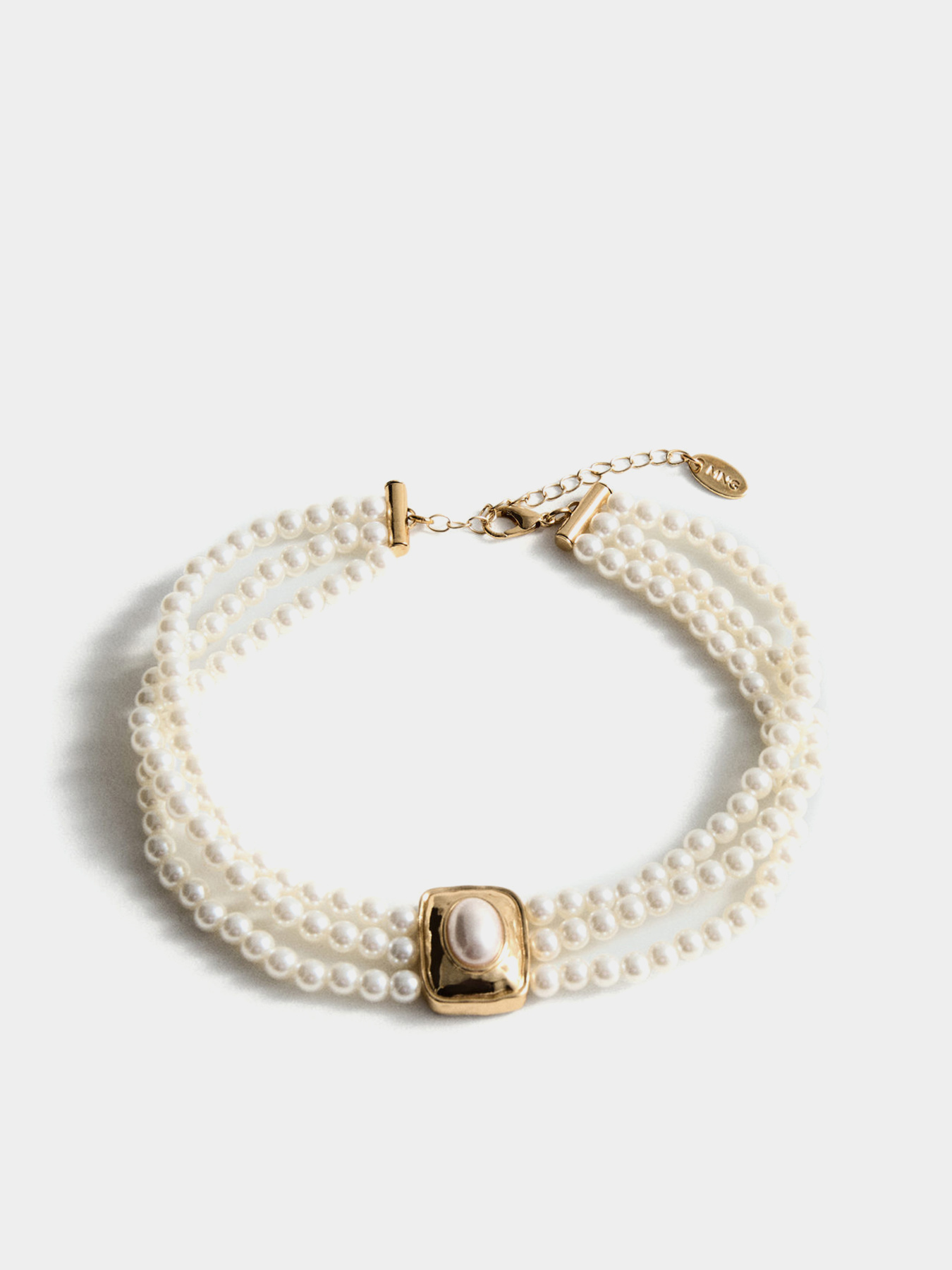 Ожерелья без кулона MANGO модель 77004049_1 Ожерелья без кулона MANGO модель 77004049_1 Фото