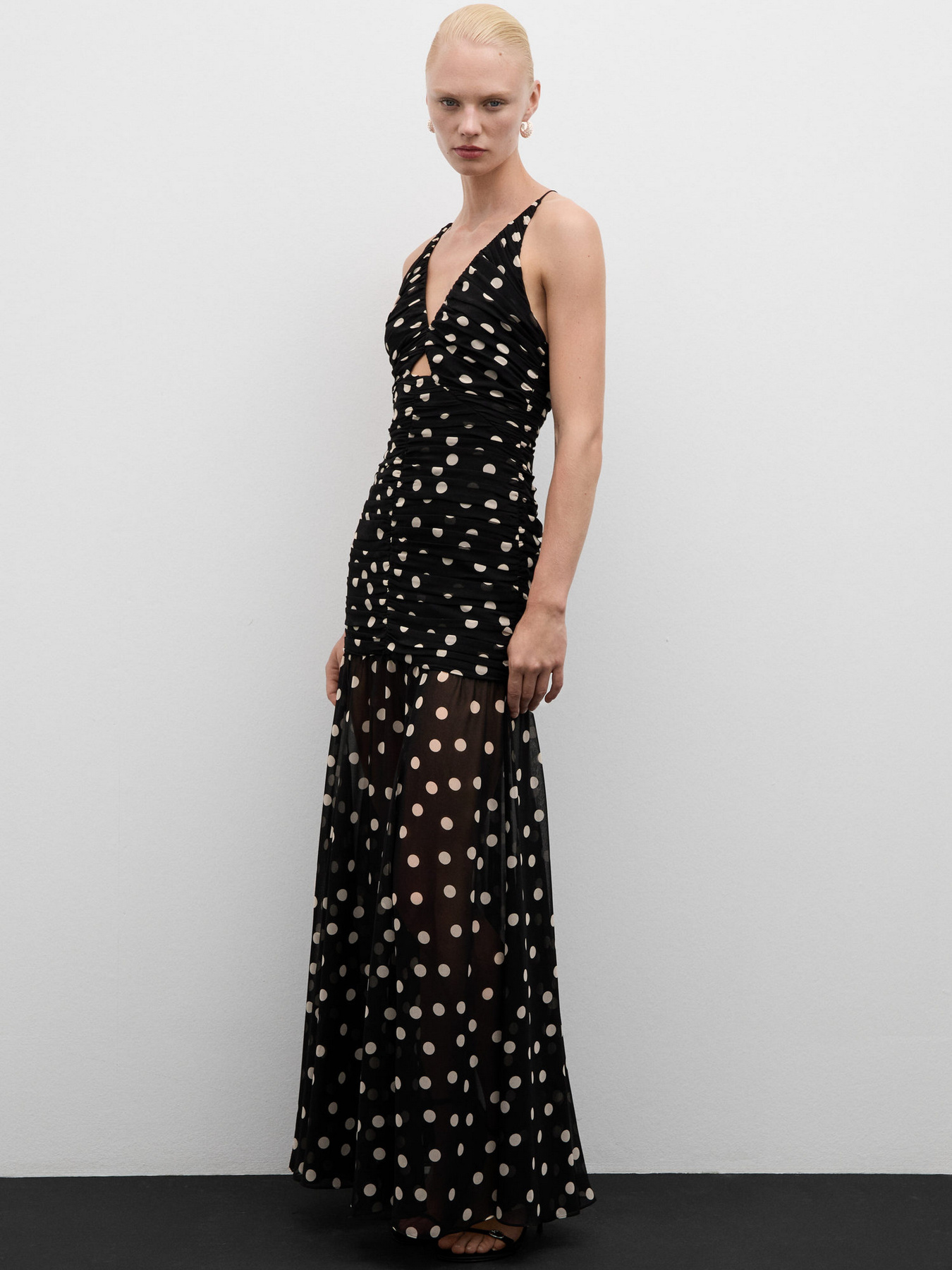 Сукня максі MANGO модель 77024456_99 Фото