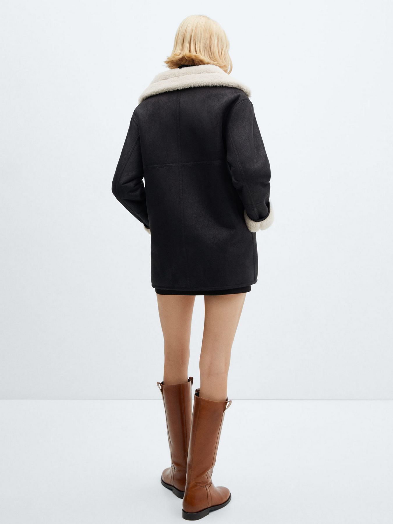 Дубленка MANGO Rulo модель 57097708_99 Фото