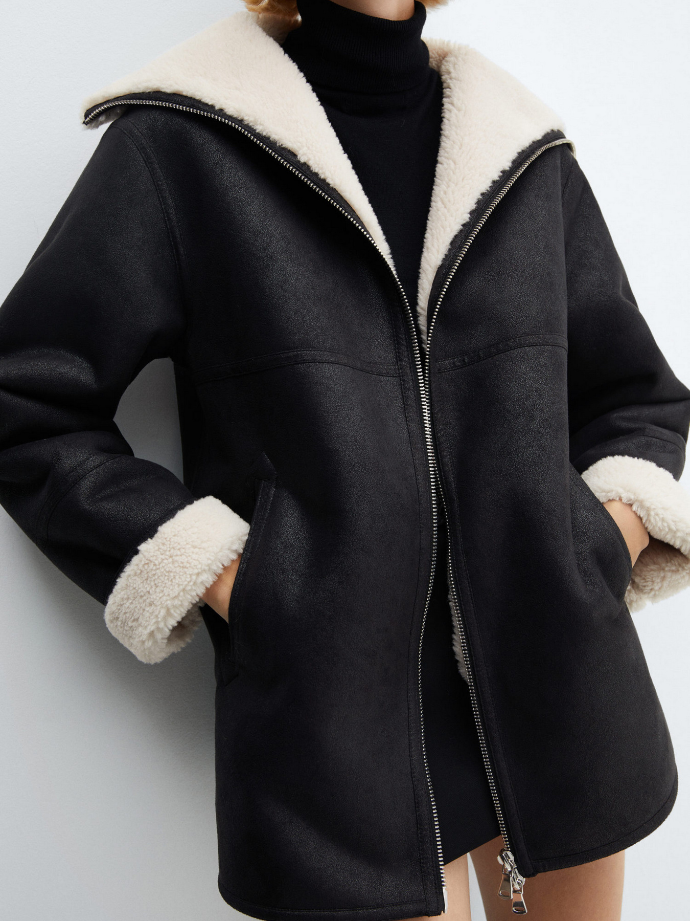 Дублянка MANGO Rulo модель 57097708_99 Дублянка MANGO Rulo модель 57097708_99 Фото