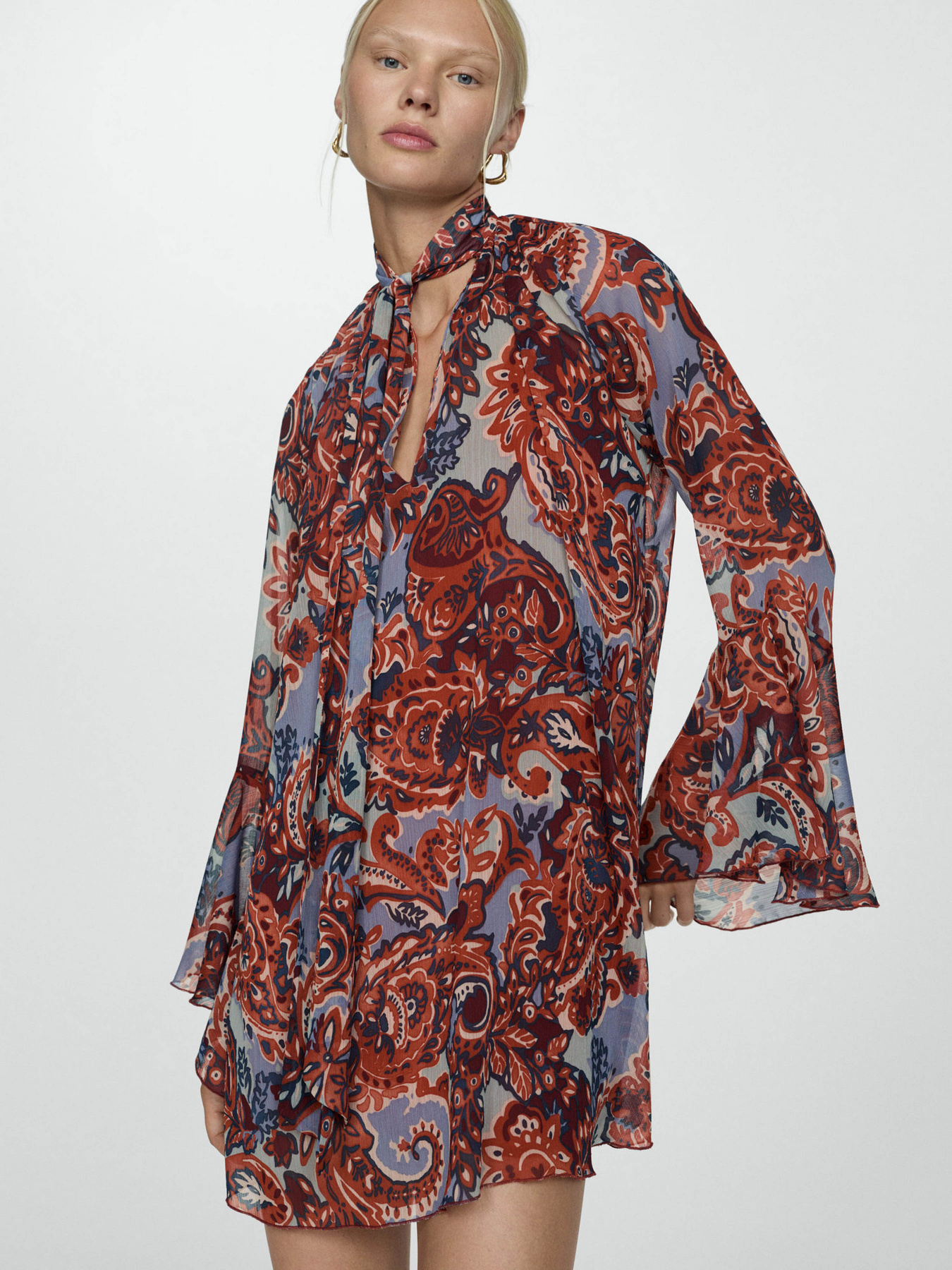 Платье мини MANGO модель 77075672_30 Платье мини MANGO модель 77075672_30 Фото