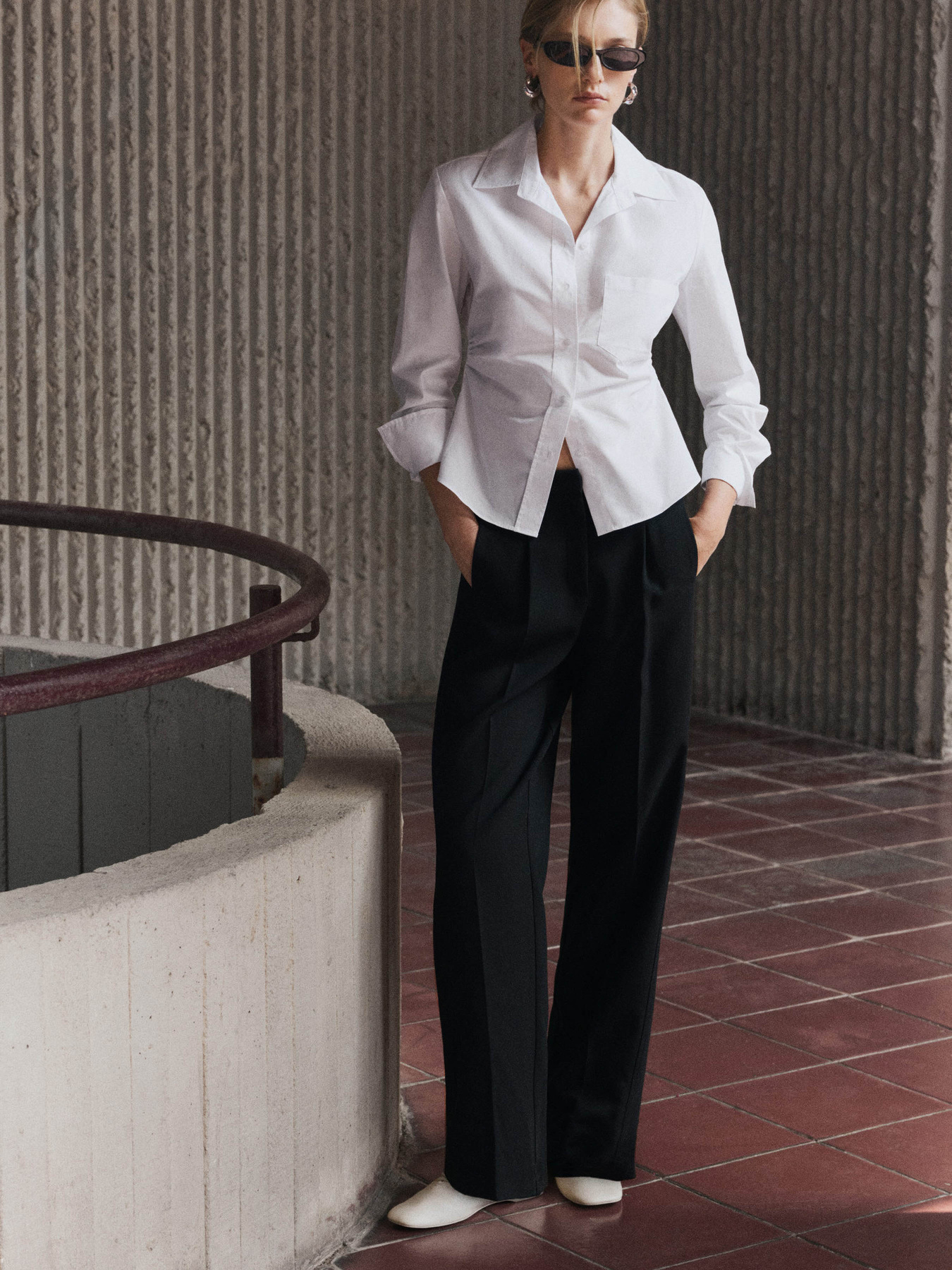 Штани класичні MANGO модель 77036724_99 Фото