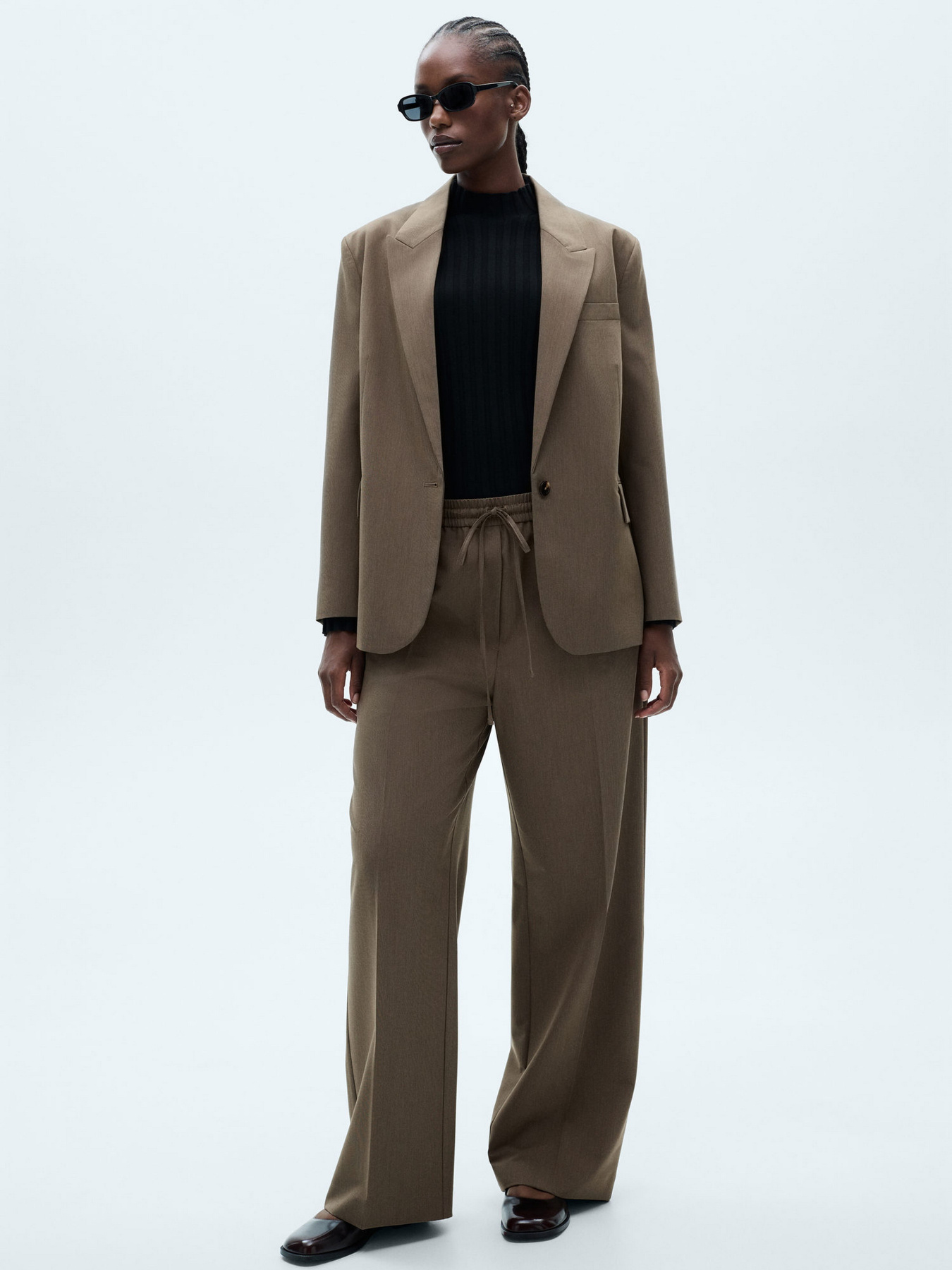 Брюки классические MANGO модель 77016730_30 Фото